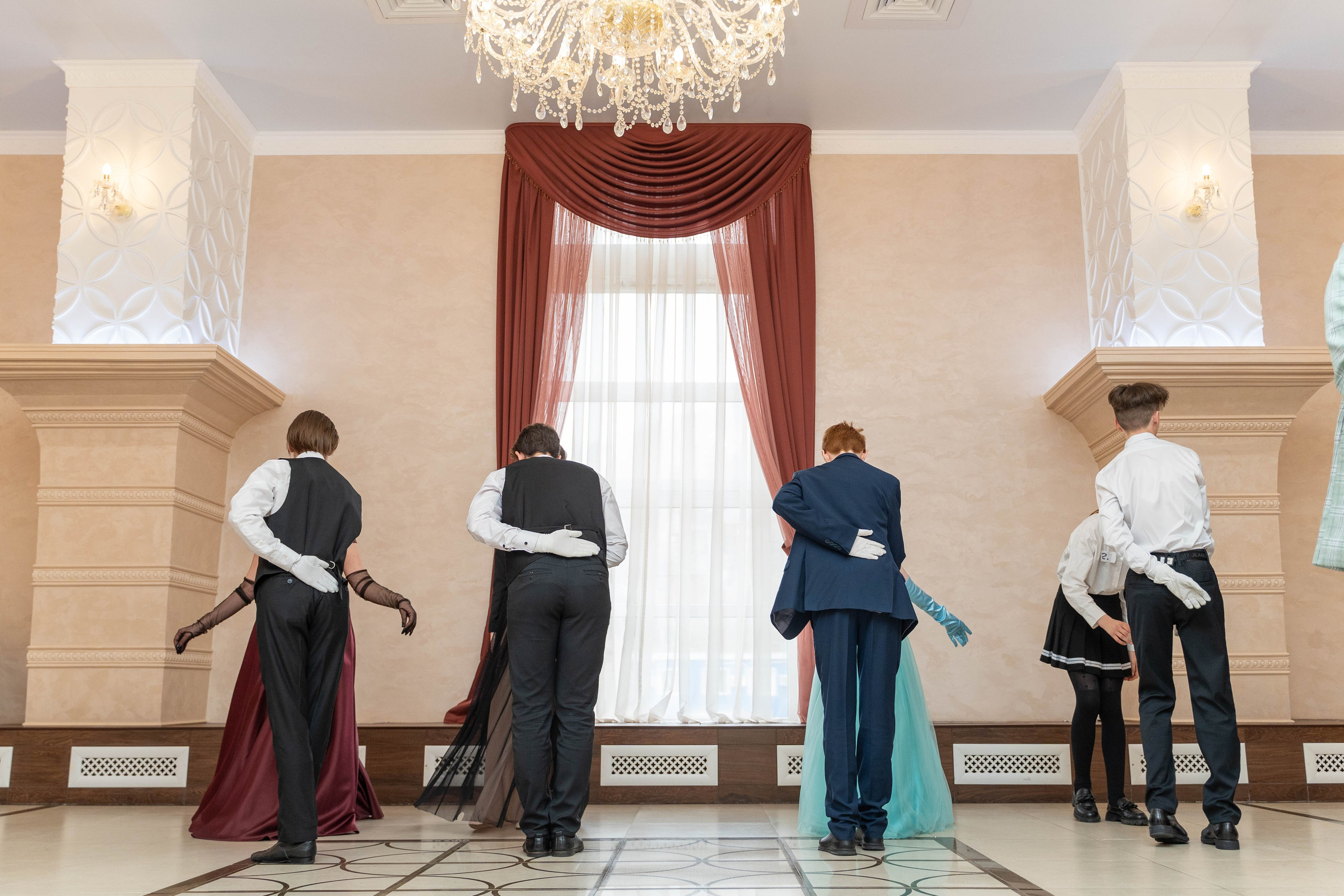 Репортажная съемка бала. Студийный фотограф в Петропавловске-Камчатском