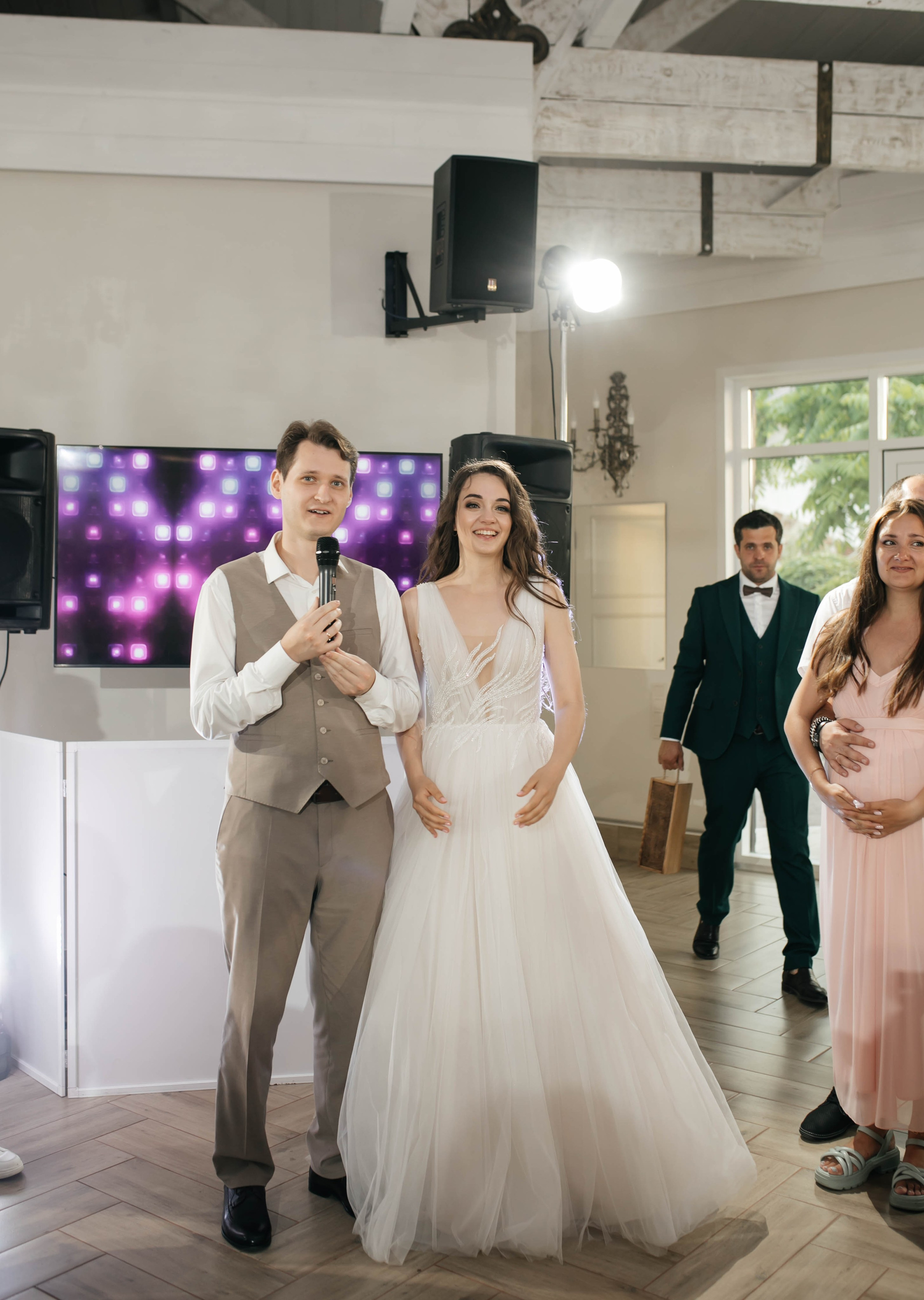 Свадебная история Дарьи и Родиона. Берендей Хаус. Свадебный и семейный фотограф Рассказова Виктория