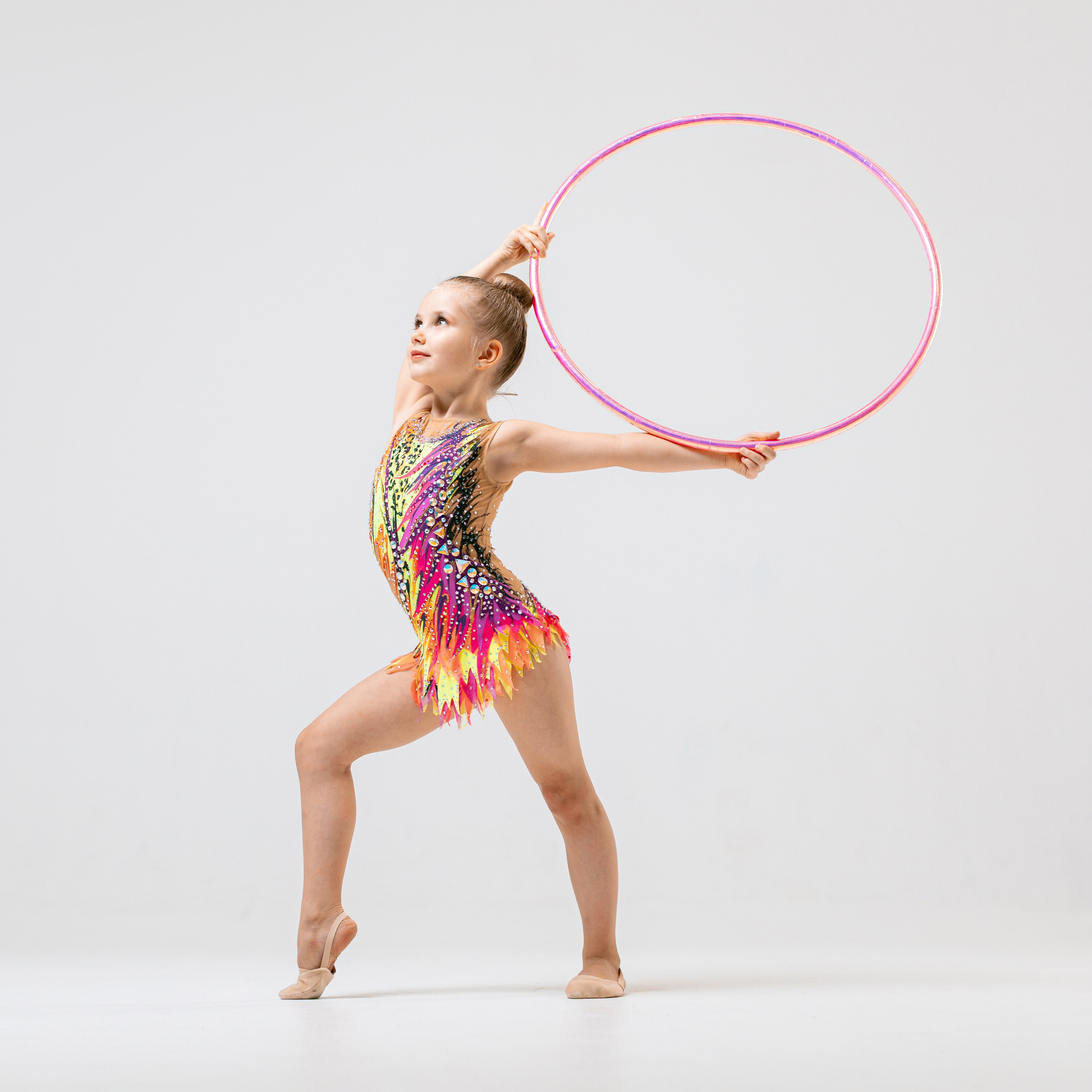 Фотосъёмка гимнасток на белой циклораме. Балетный фотограф Алина Ханько — Душа Балета