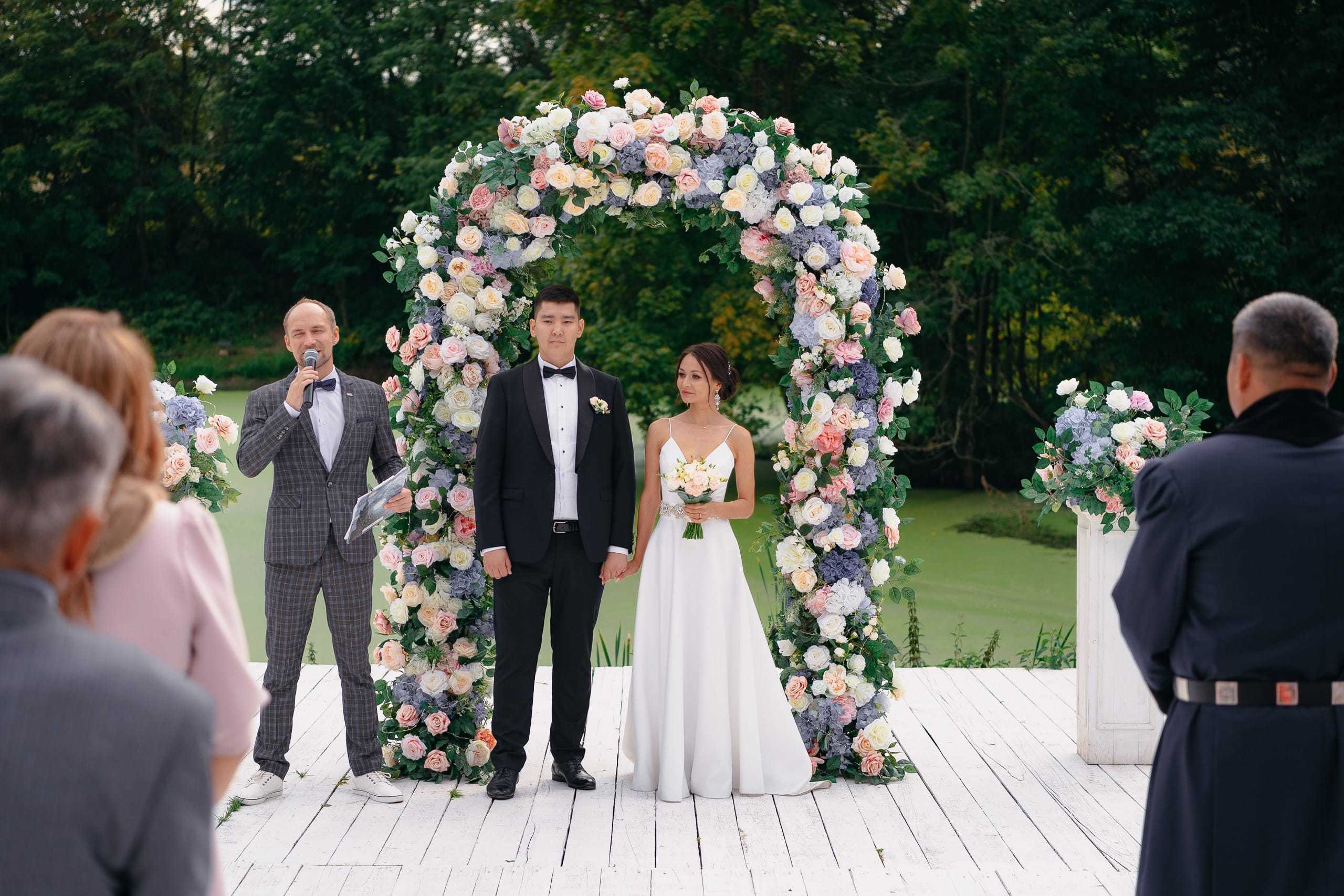 Свадебная фотосессия в Москве Айсылу и Ньургун. Бизнес фотограф в Москве Алексей Кознев