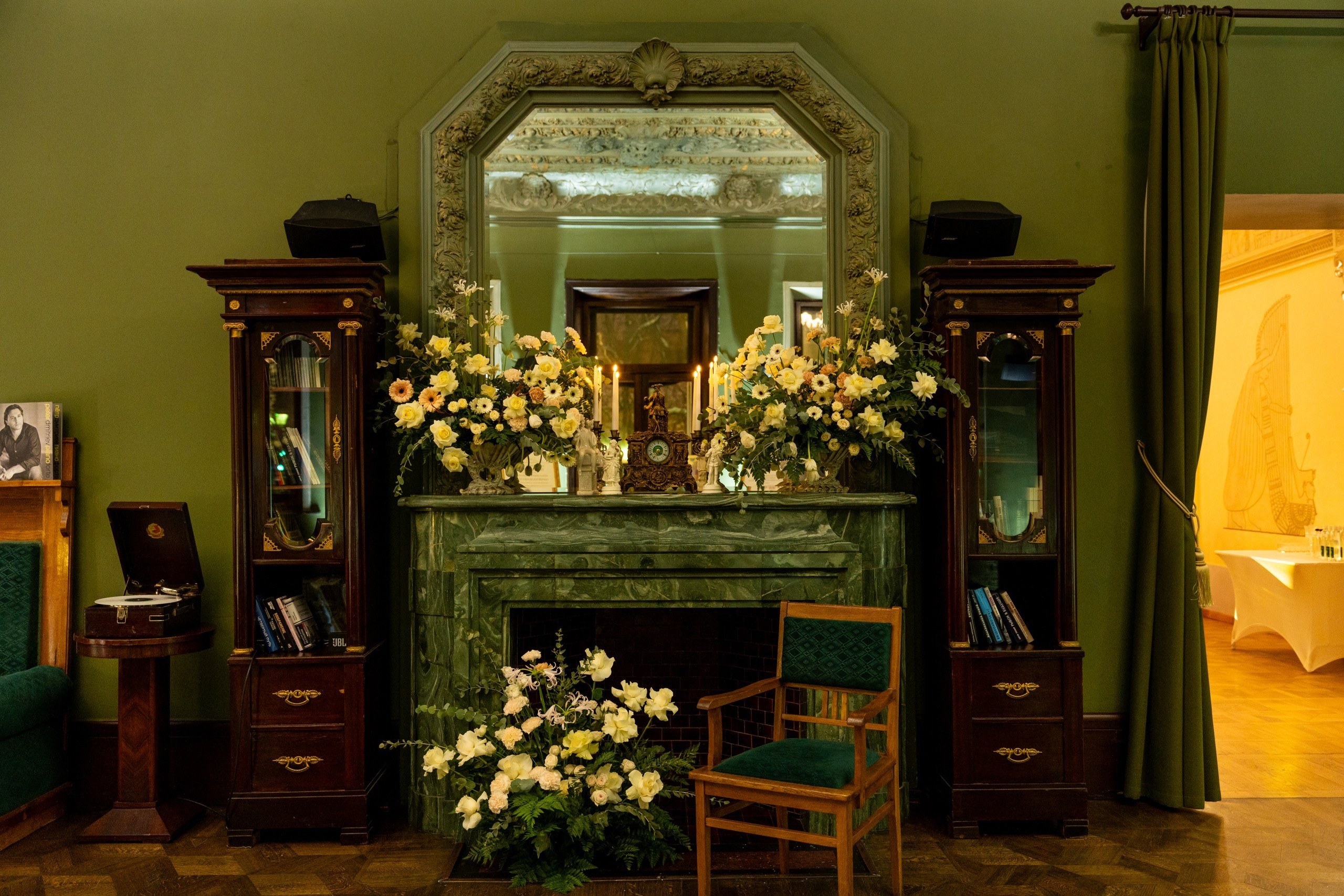 Юбилей в доме Смирнова. Kirillova Studio — мастерская декора и событий Юли Кирилловой