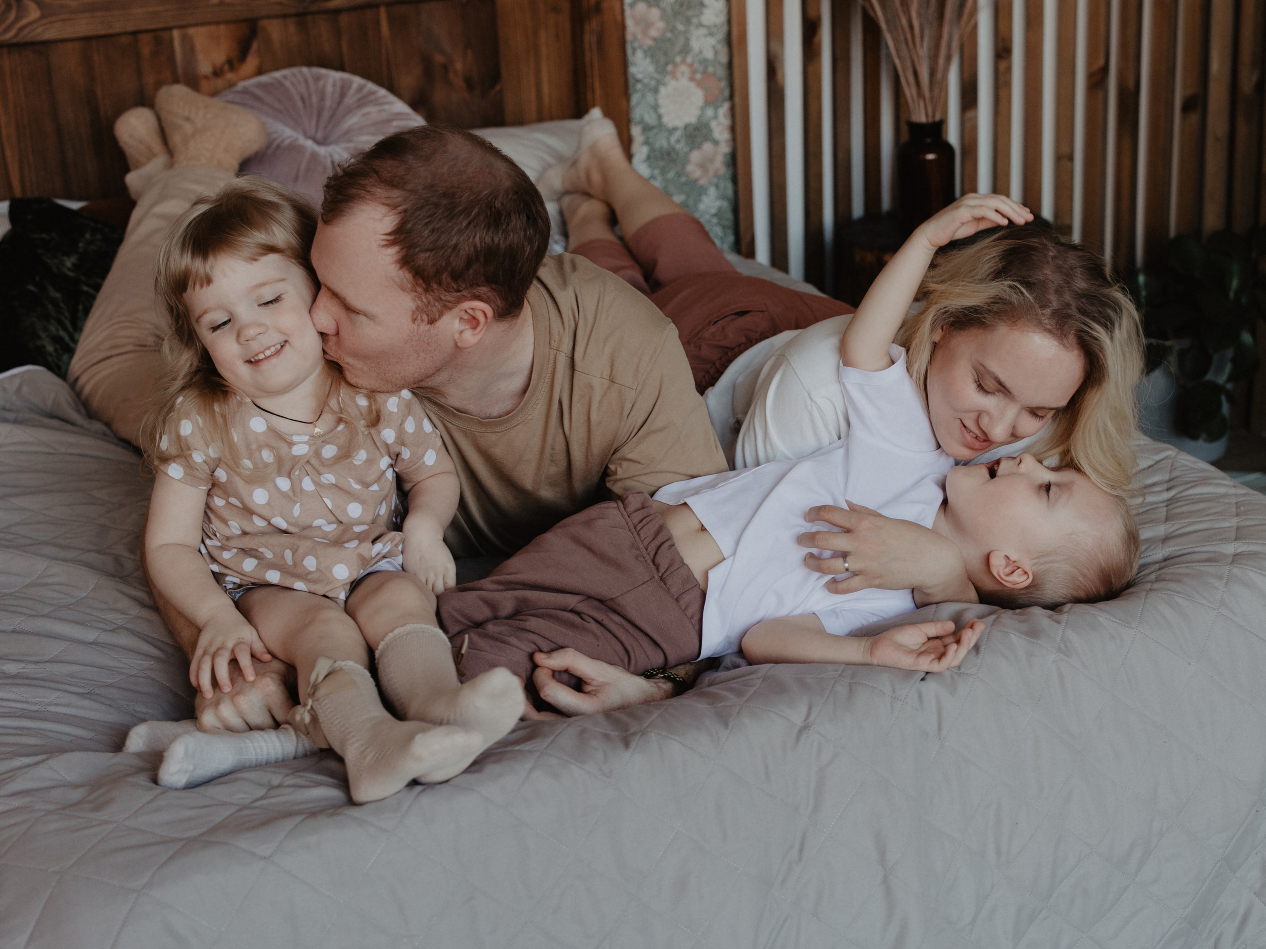 Семейный фотограф Екатеринбург. Фотограф новорожденных Екатеринбург, детский фотограф в Екатеринбурге,