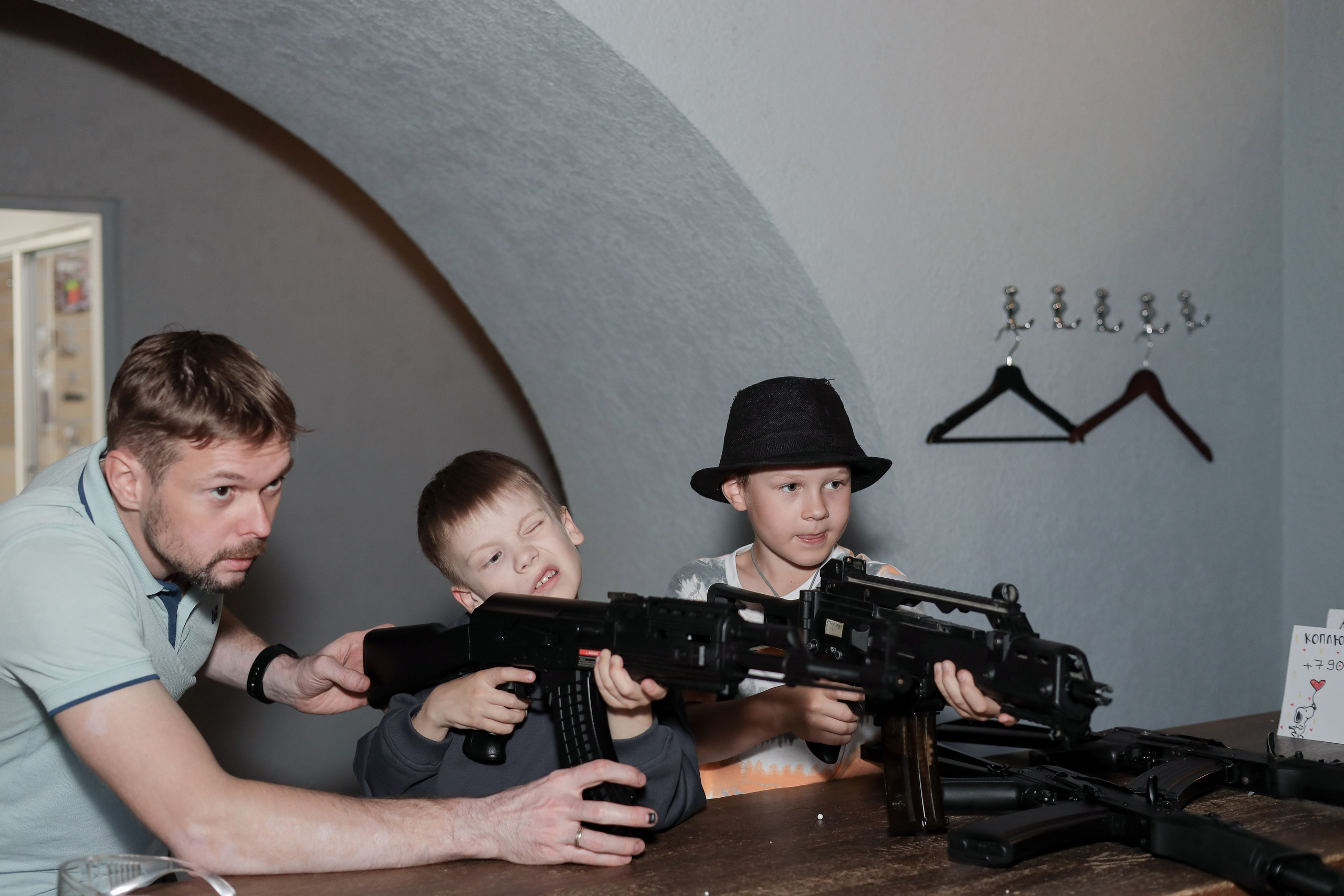 День рождение в стрелковом клубе. Фотограф Надршина Лилия