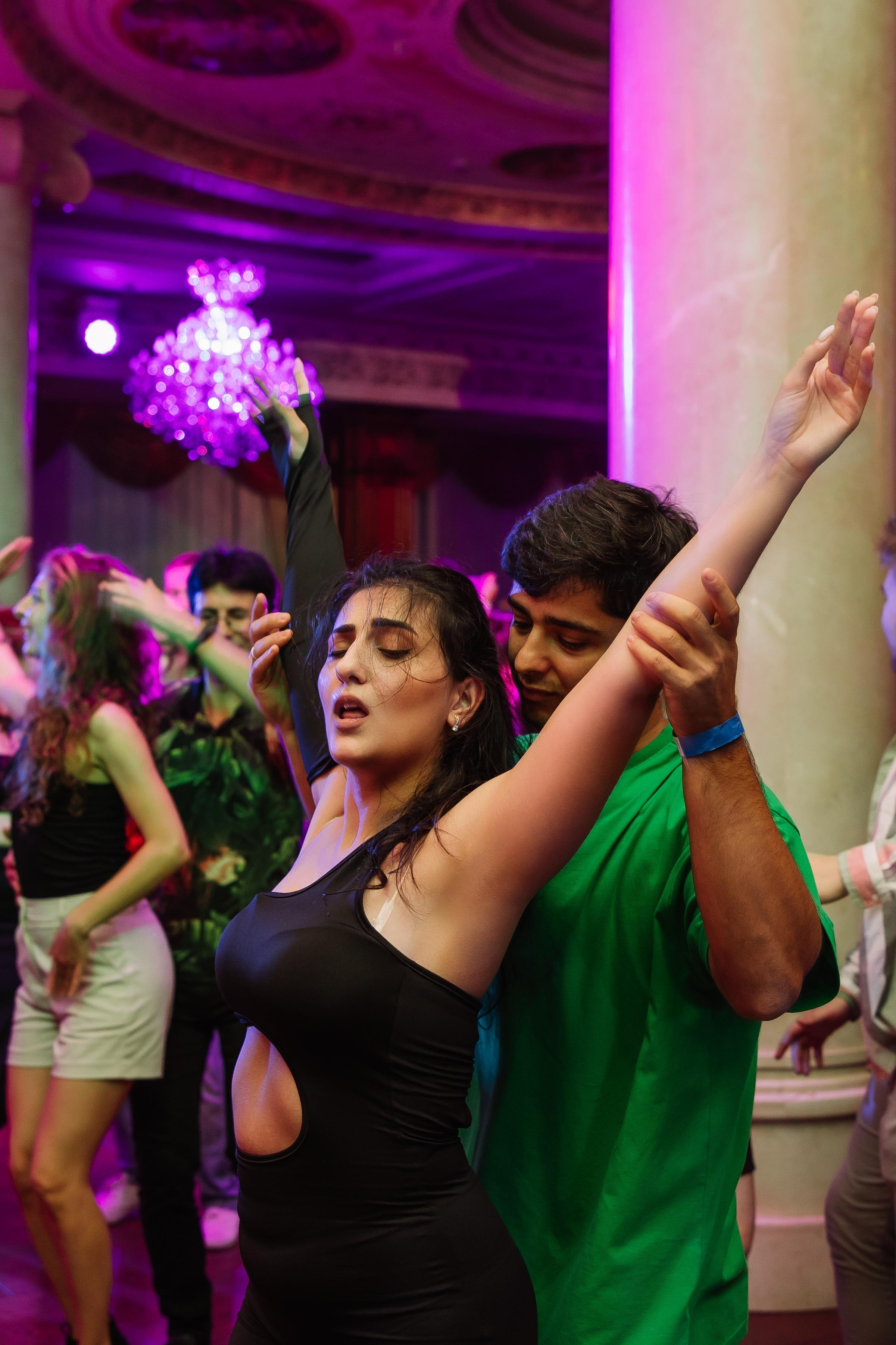 Фотография танцующей пары на танцевальном фестивале бачаты "Noches sensuales"  