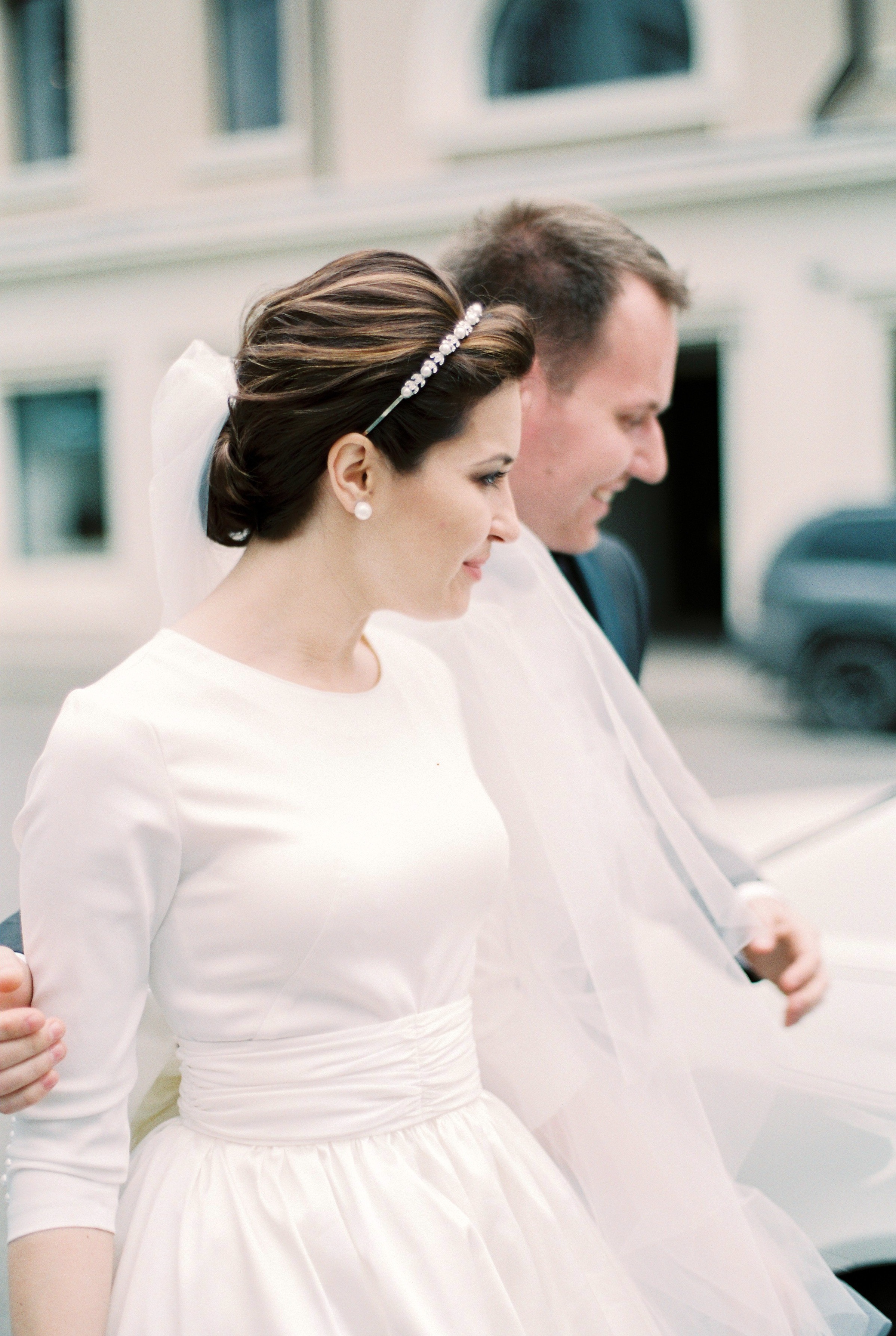 Стильная свадьба на плёнку в центре Москвы, плёночный фотограф Москва