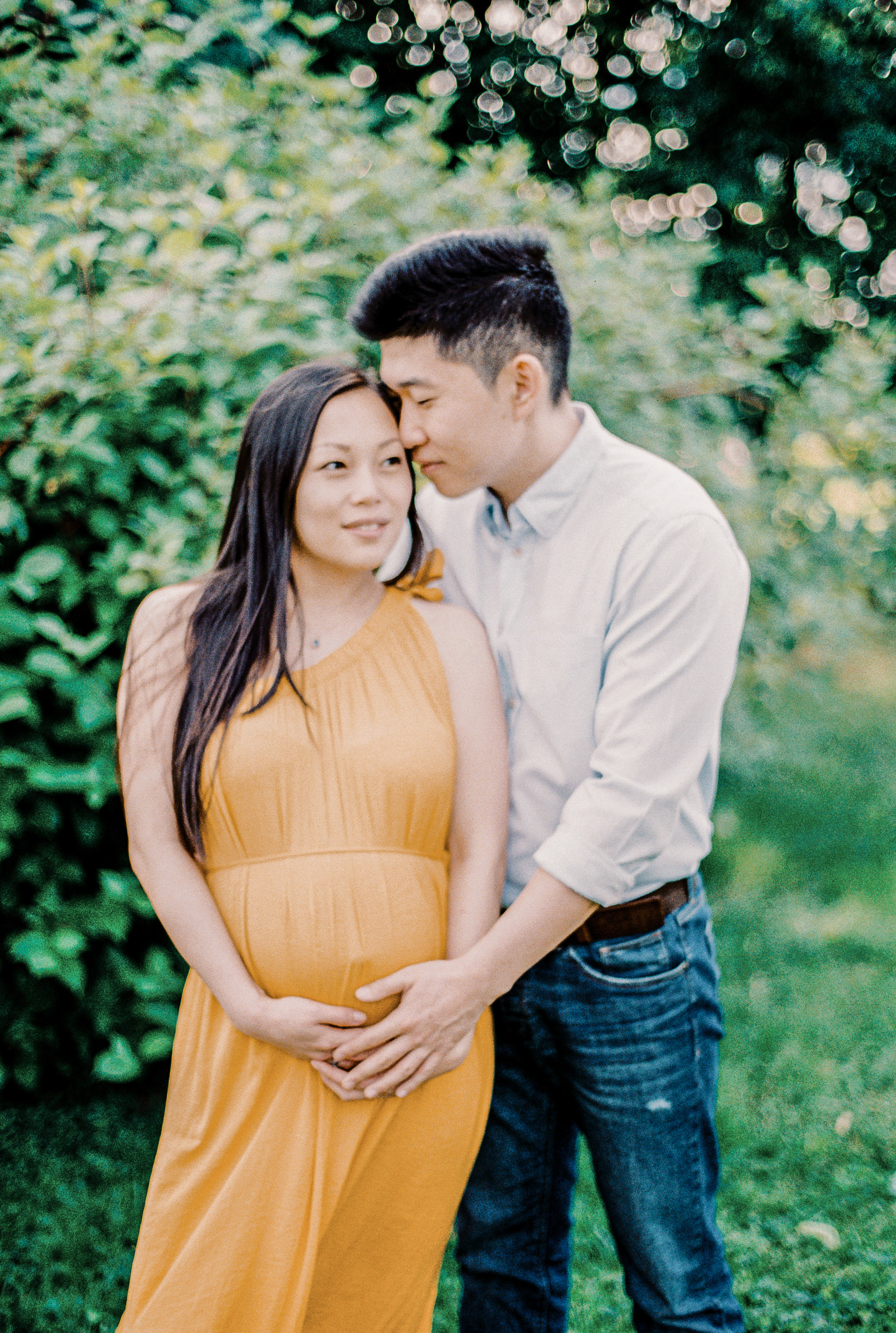 Летняя, нежная фотосессия беременности в парке Музеон, Москва