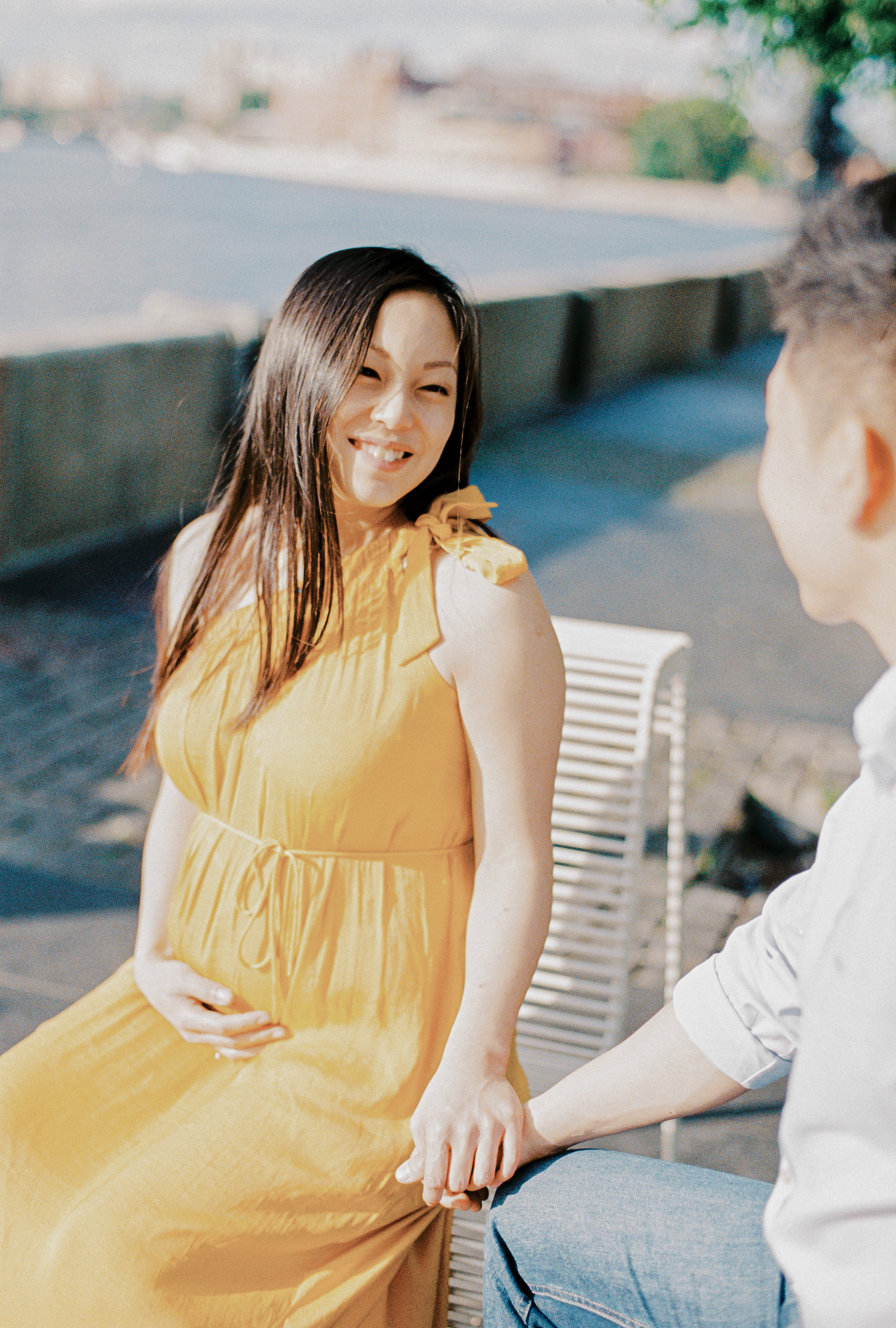 Летняя, нежная фотосессия беременности в парке Музеон, Москва