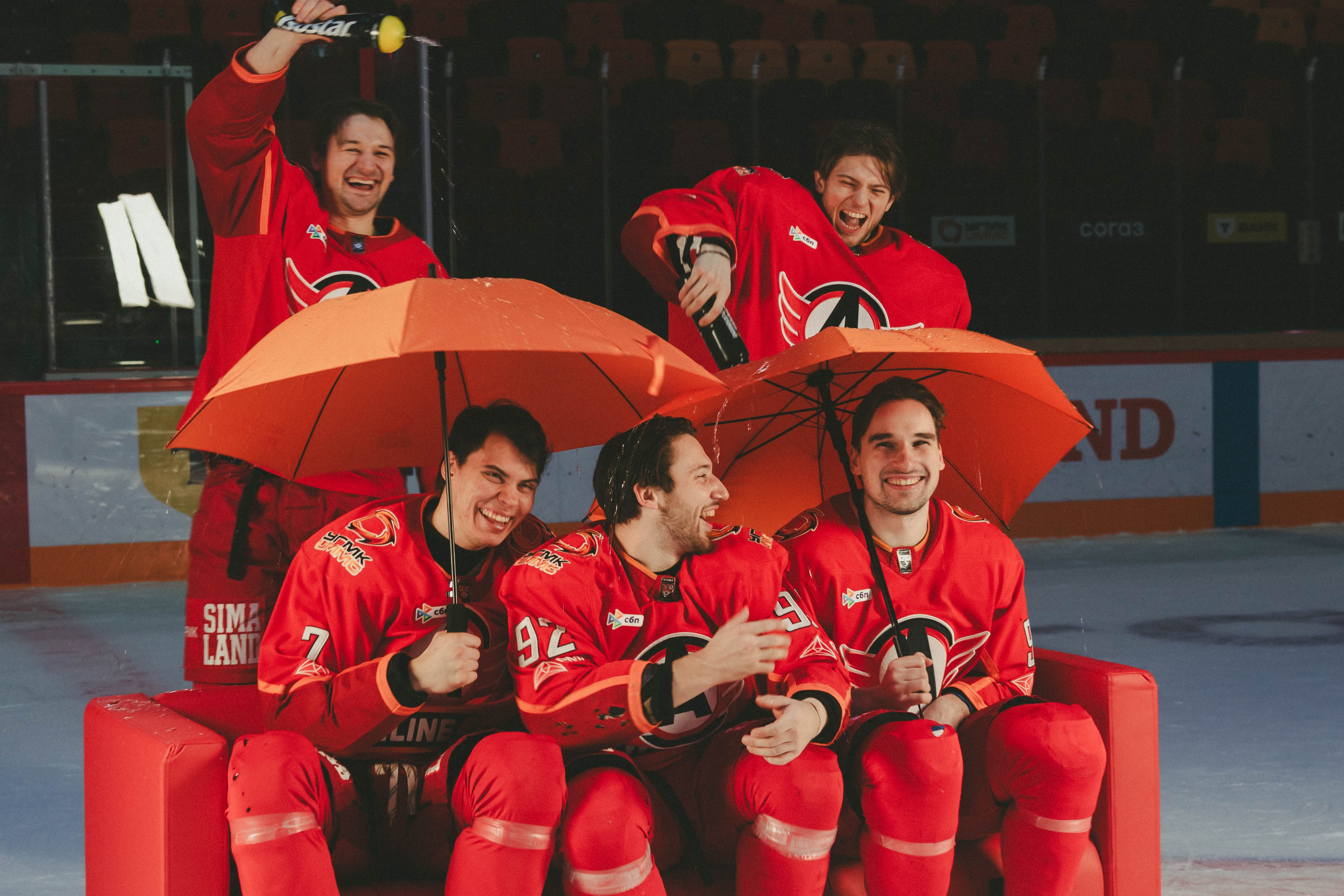 «СЕРИАЛЬНЫЙ МАТЧ» |ХК «АВТОМОБИЛИСТ». Фотограф в Екатеринбурге Ирада Баянгулова