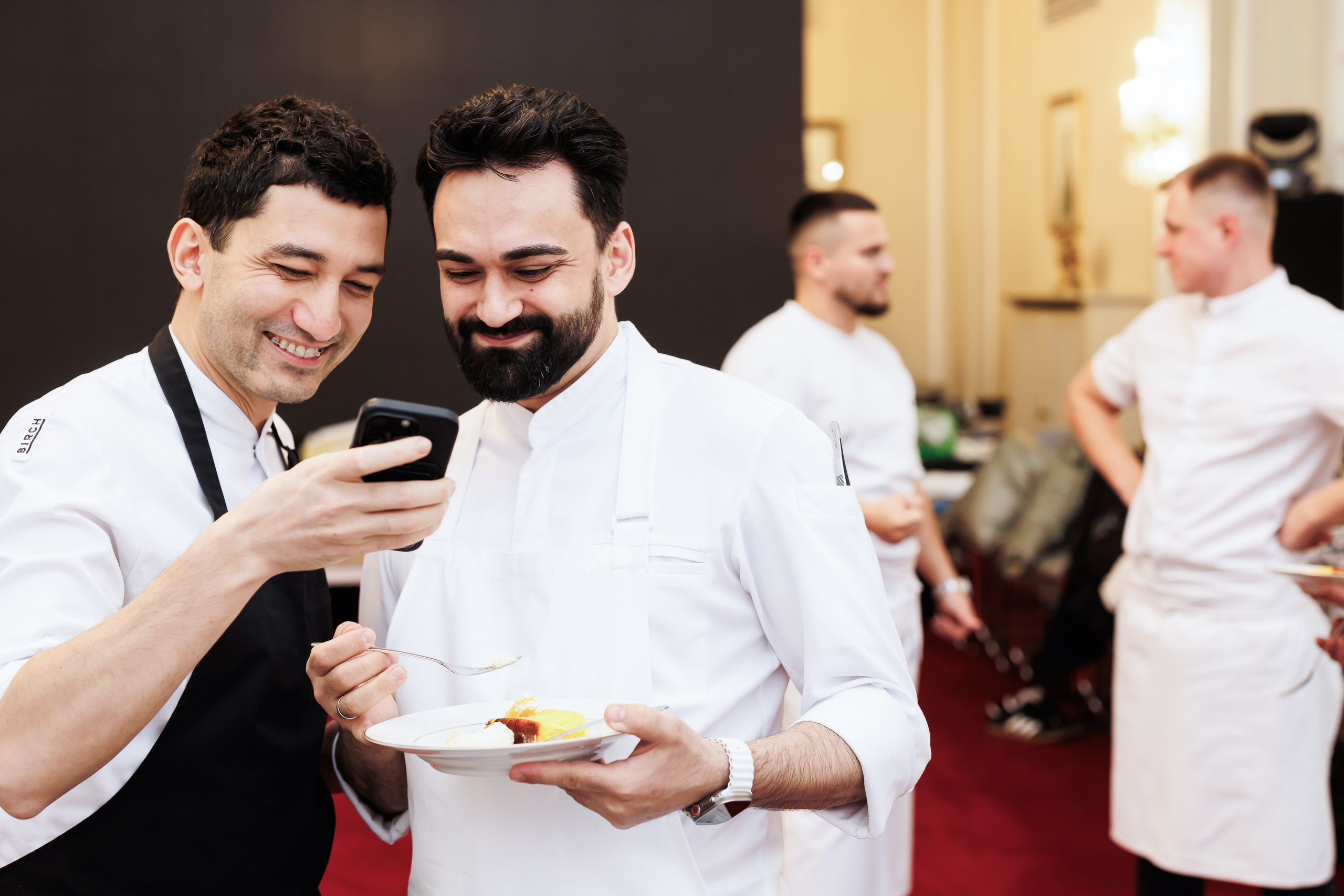 Репортаж. Суперфотограф Виталий Коликов