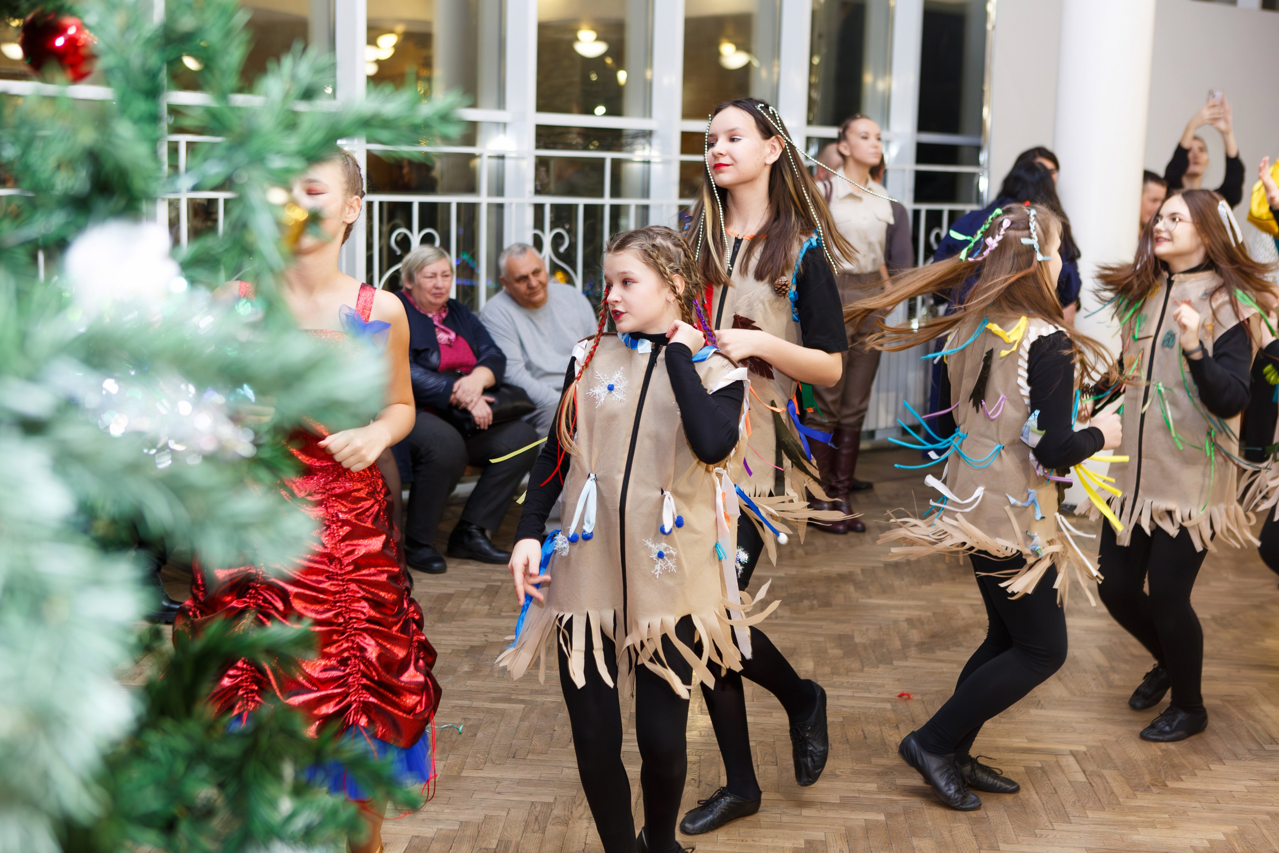 Театр-студия «ОК"ФАНТАЗИЯ» — „НОВЫЙ ГОД С ФАНТАЗИЕЙ“. Профессиональный фотограф в Мценске и Орловской области