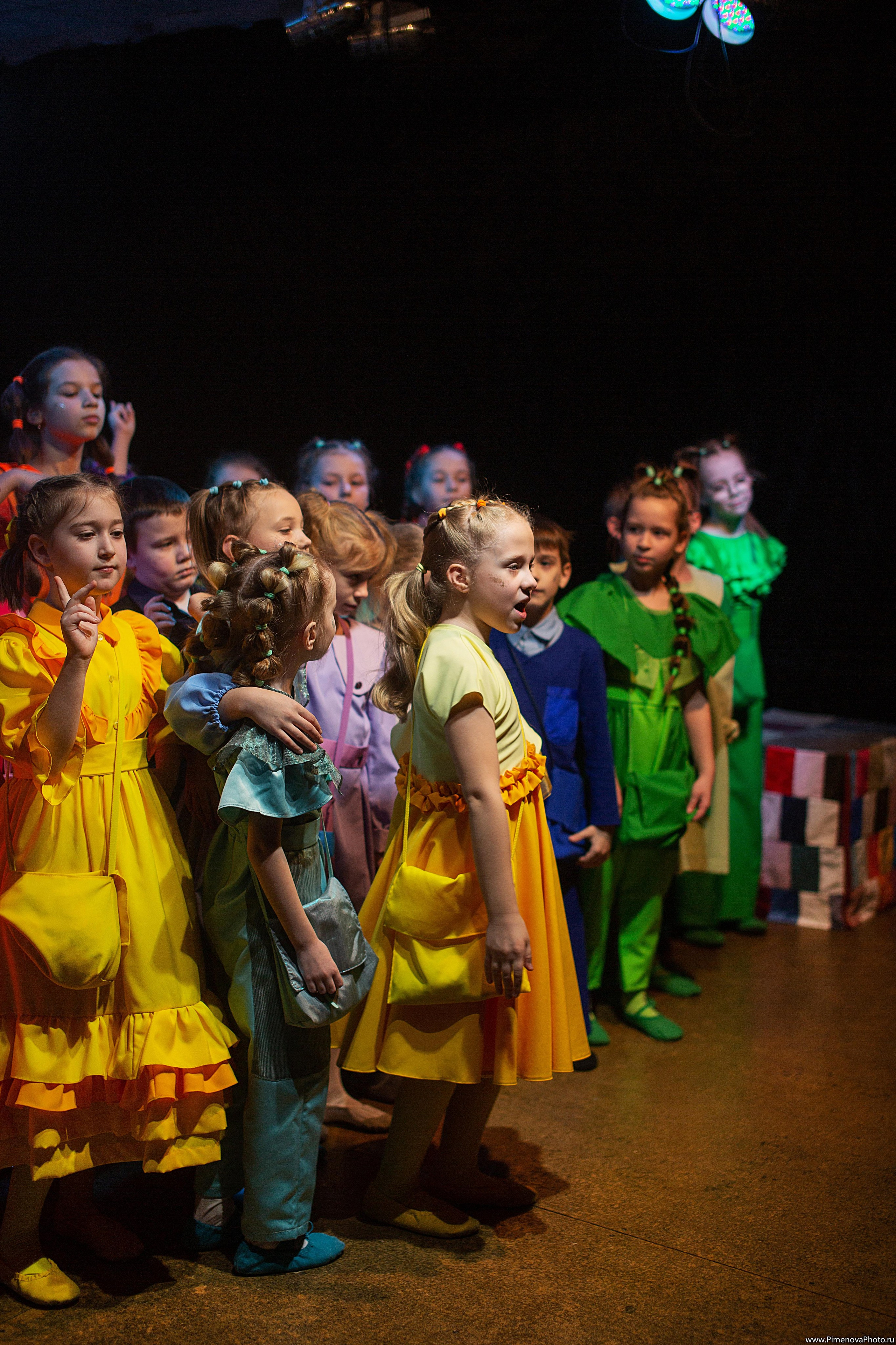Карандаши «Театрум» ДТЦ, февраль. Семейный и детский фотограф в Петрозаводске