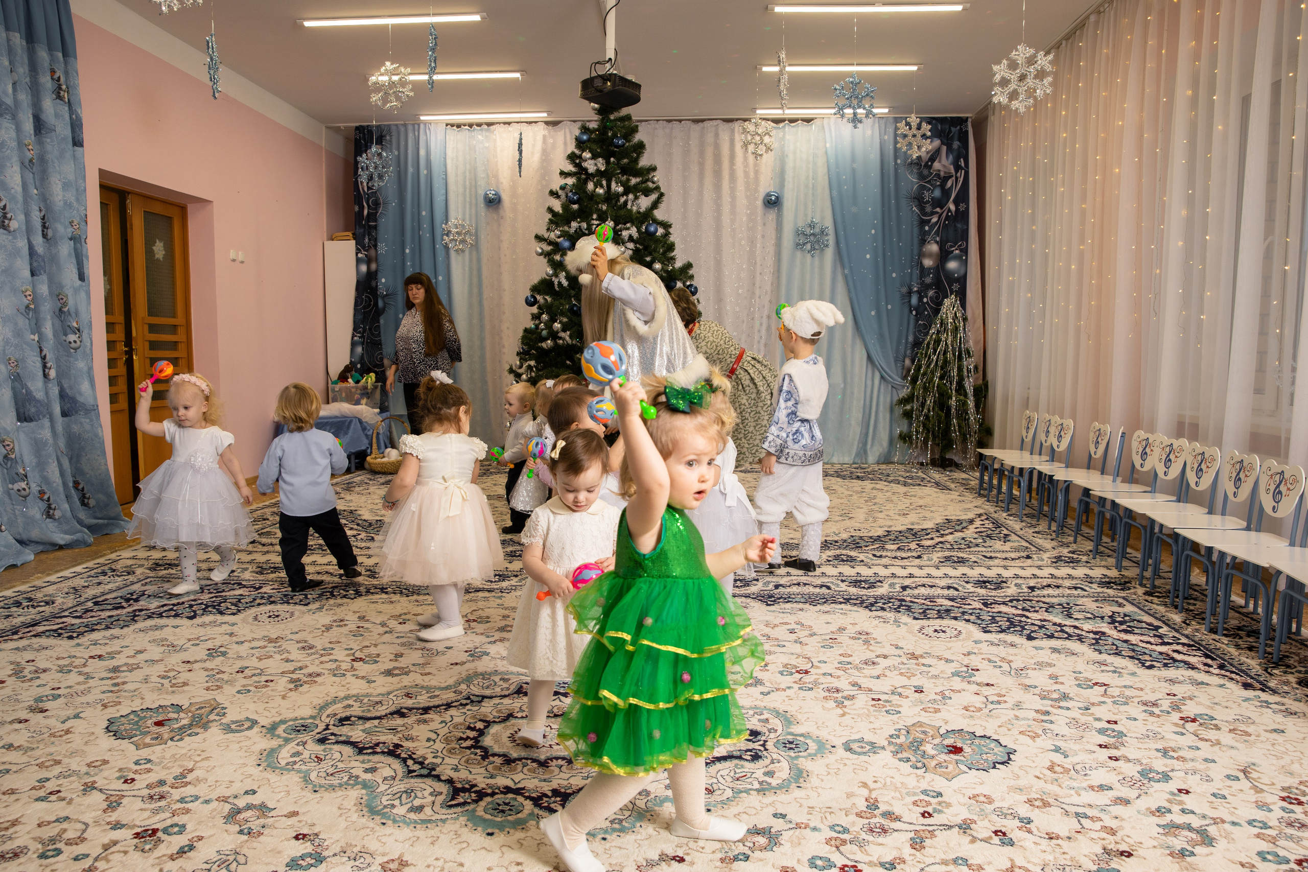 Новогодний утренник Успех. Фотограф в Железнодорожном и Балашихе