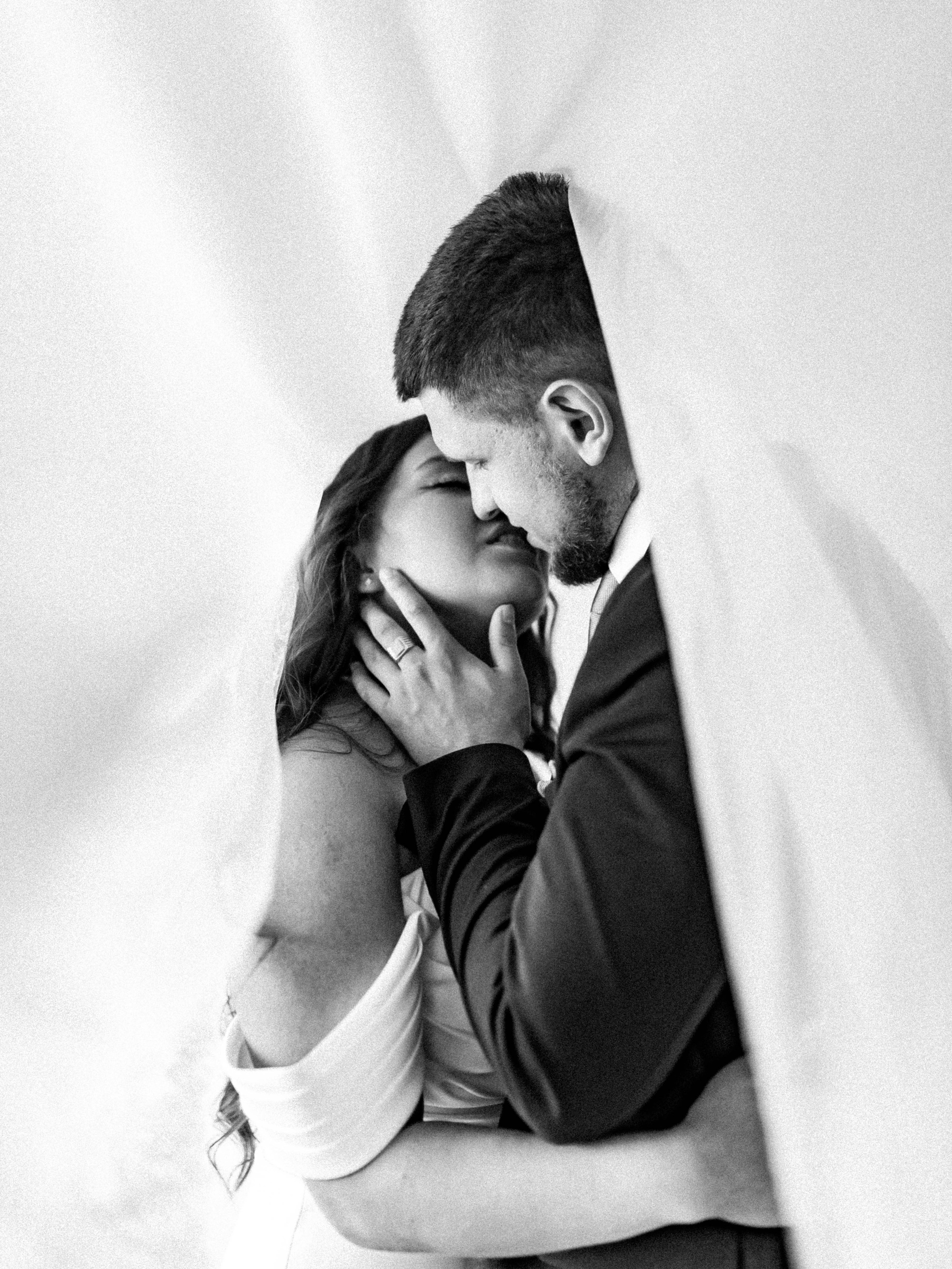 Love & Wed. SHDEN — Photographer | Content Creator