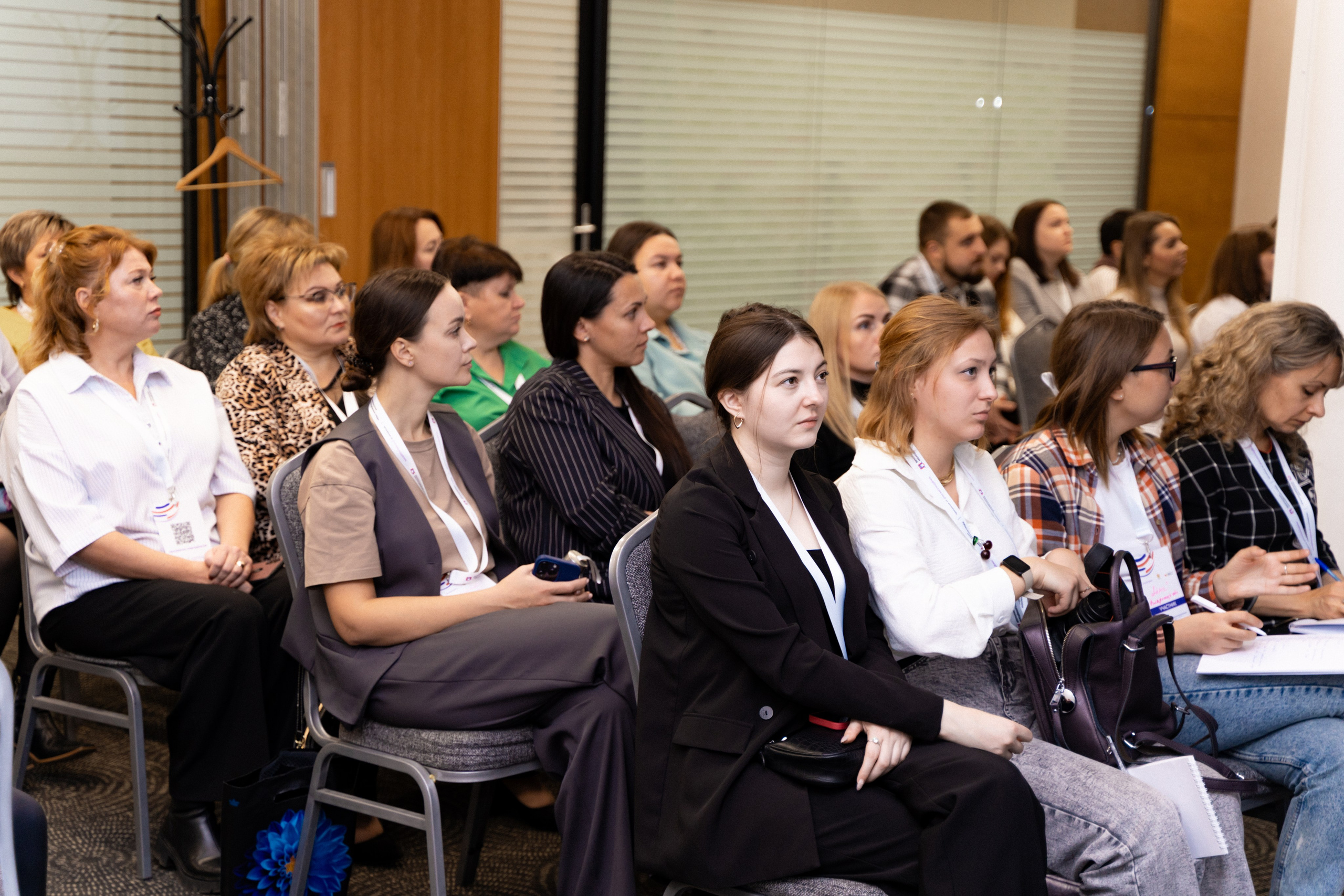 Окружной семинар в сфере профилактики от Росмолодежи в Амаксе 2024. Фотограф Надежда Погребняк | Рязань | Москва