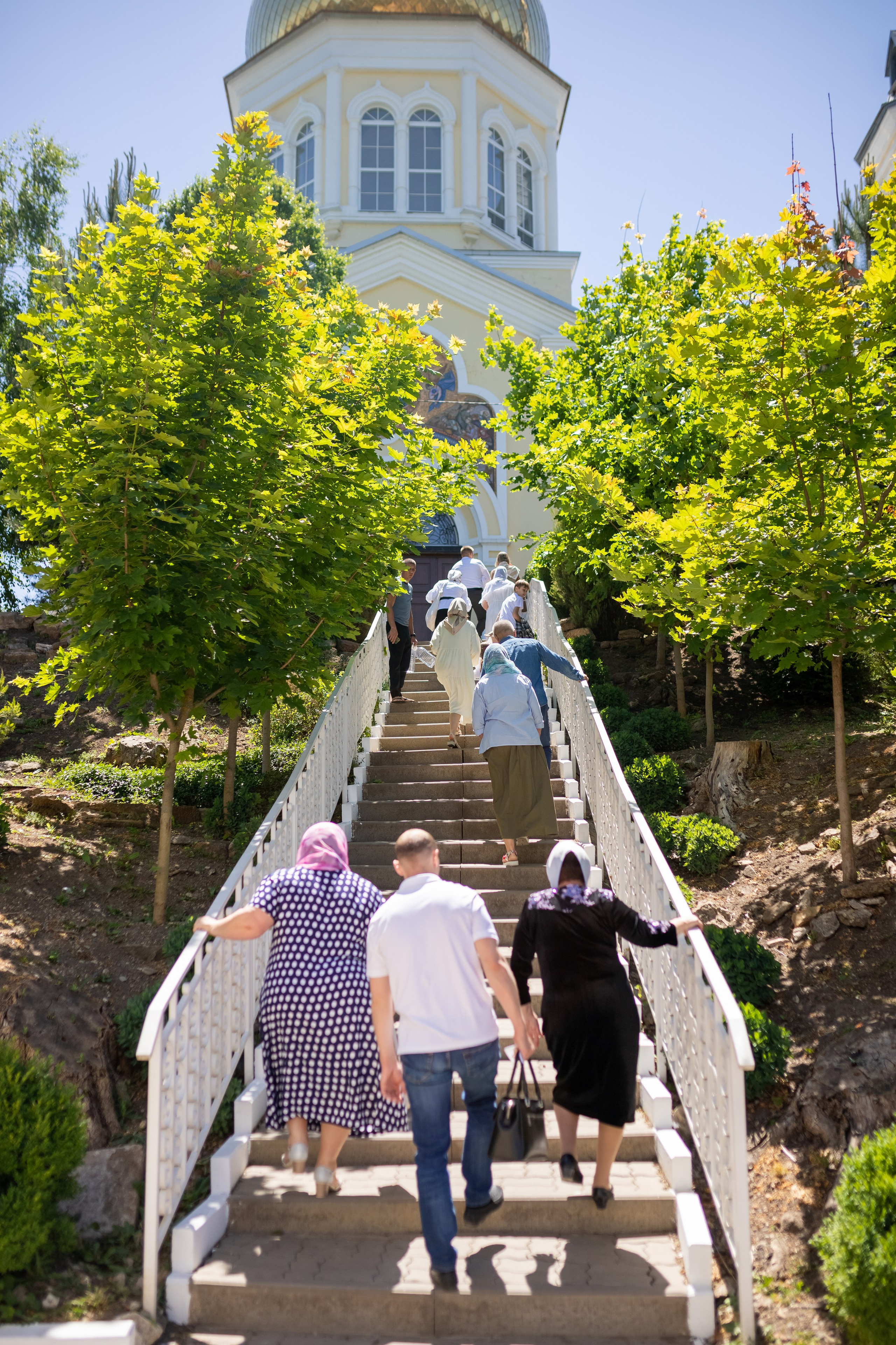 Церковь иконы Божией Матери Живоносный Источник (Петровка). Олеся Семейская свадебный и семейный фотограф в Ростове-на-Дону