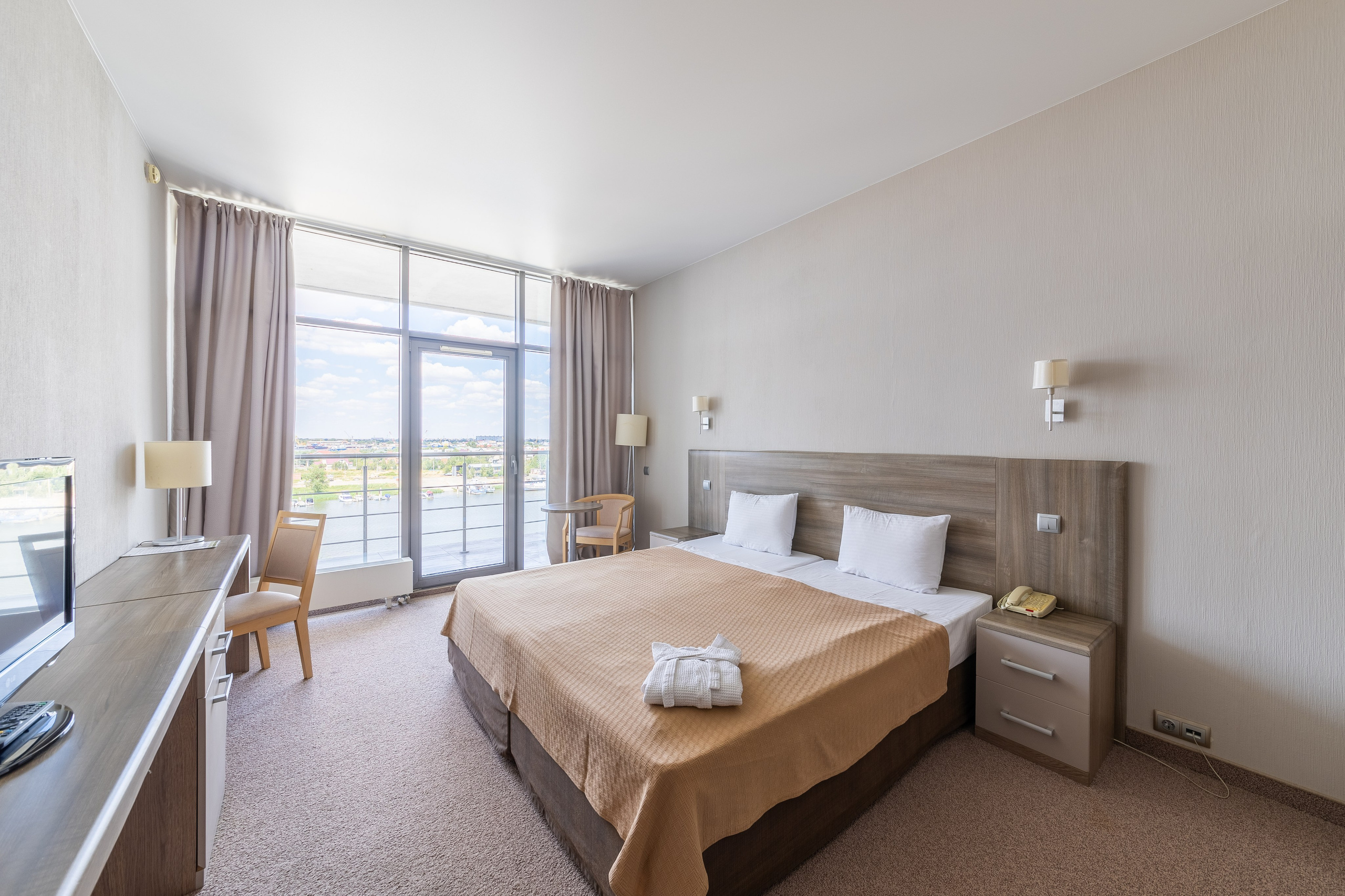 Отель «Золотой Затон» г. Астрахань. Интерьерный фотограф Рафаэль