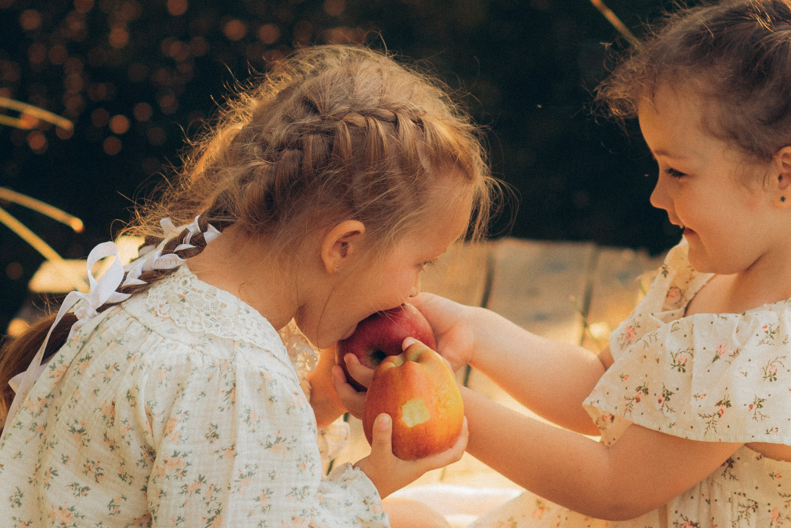 ТЕОНА, ЕВА И ЯБЛОКИ. Женский и семейный фотограф Елена Петрова
