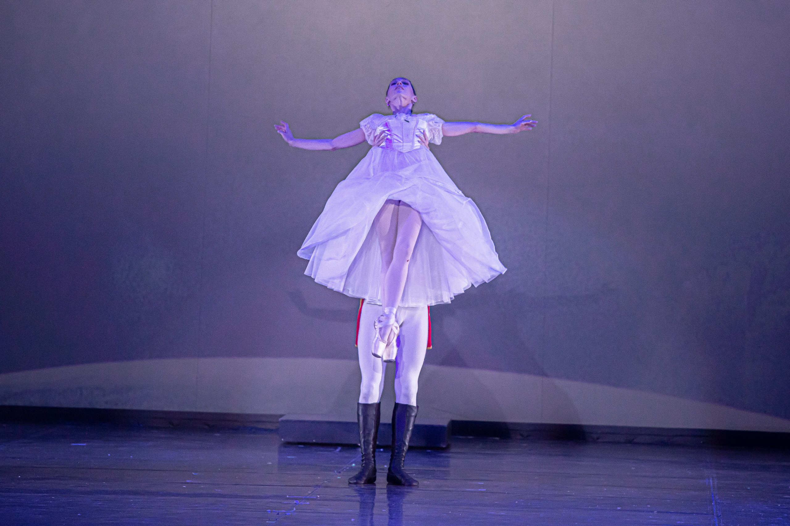 Война и Мир балет Марийского театра оперы и балета на сцене Зимнего театра г. Сочи премьера. Фотограф в Сочи Юрий Шептаев