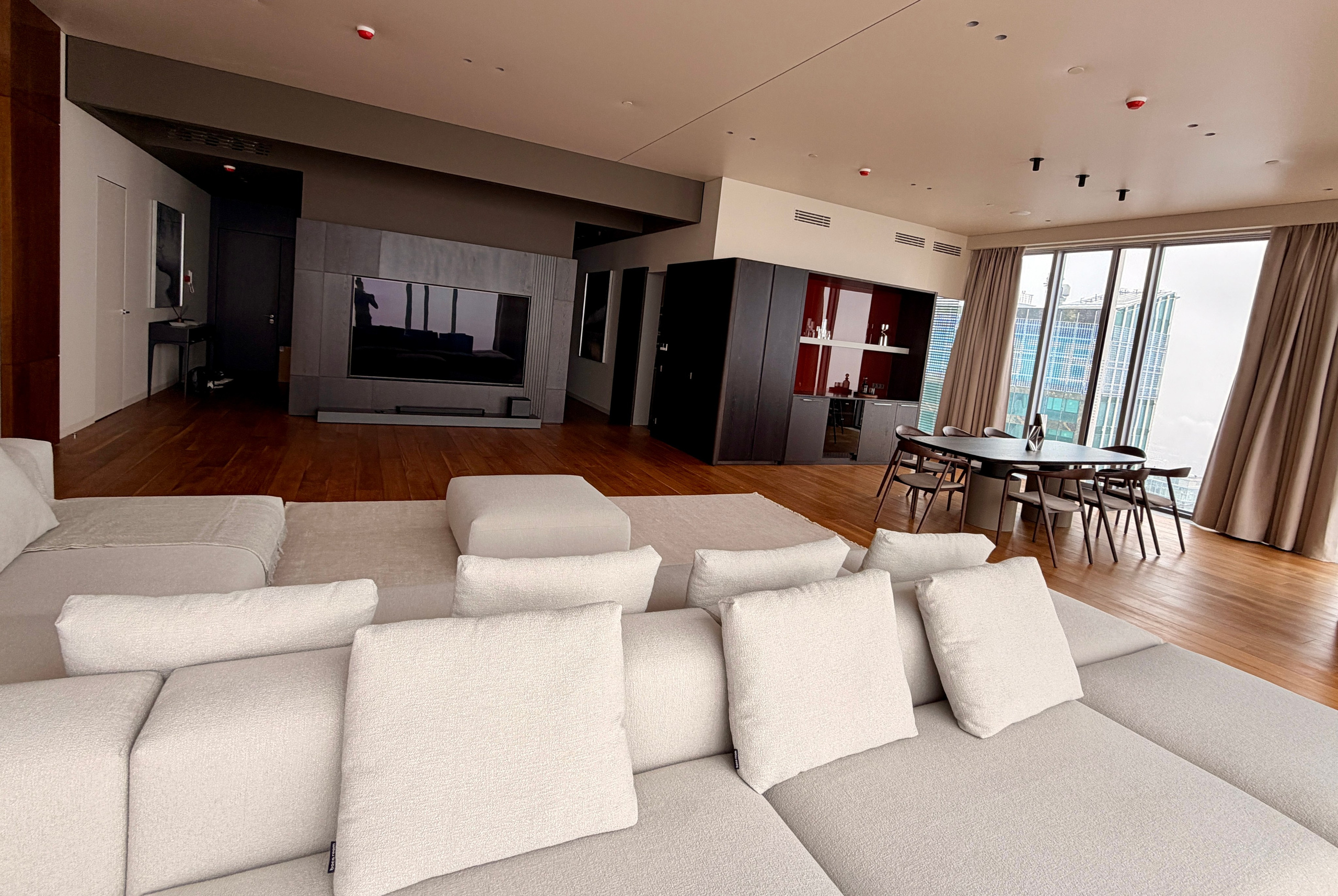 Апартаменты башня ОКО 270 м². Ремонты премиум-класса 1 S T . G R E A T . P R O