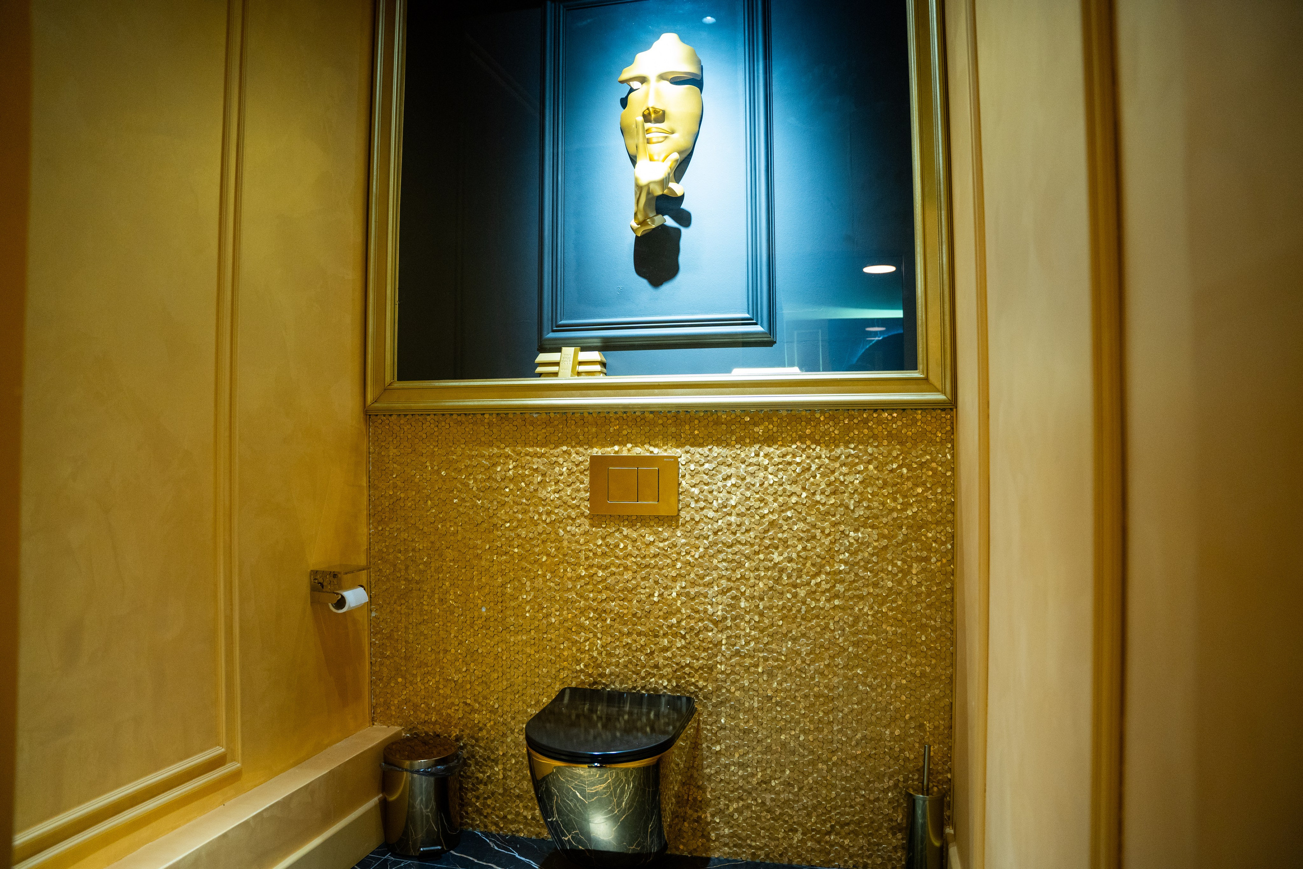 Фотосъемка интерьера стриптиз-клуба Hefner — элитный клуб Краснодара. Интерьерная фотосъемка клуба Hefner в Краснодаре — профессионально. Шедевры для Вас! Фотограф и Видеограф в Краснодаре Пахиев Руслан