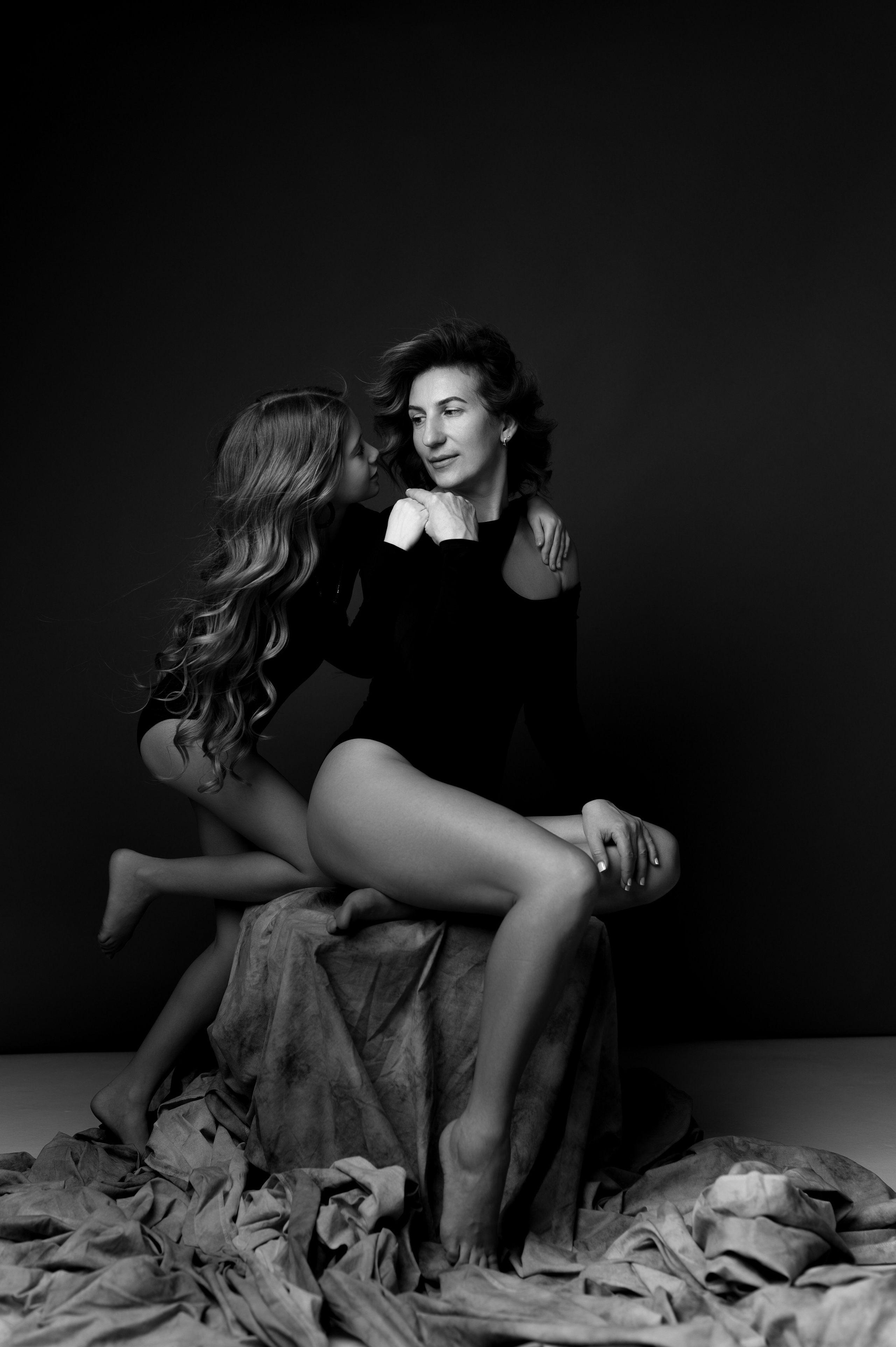 Портретная студийная фотосессия. НЬЮБОРН ФОТОСЕССИИ, БЕРЕМЕННОСТЬ, ПОРТРЕТНЫЕ СЕМЕЙНЫЕ ФОТОСЕССИИ  Ногинск Москва ОЛЬГА ВОГЕЛЬ