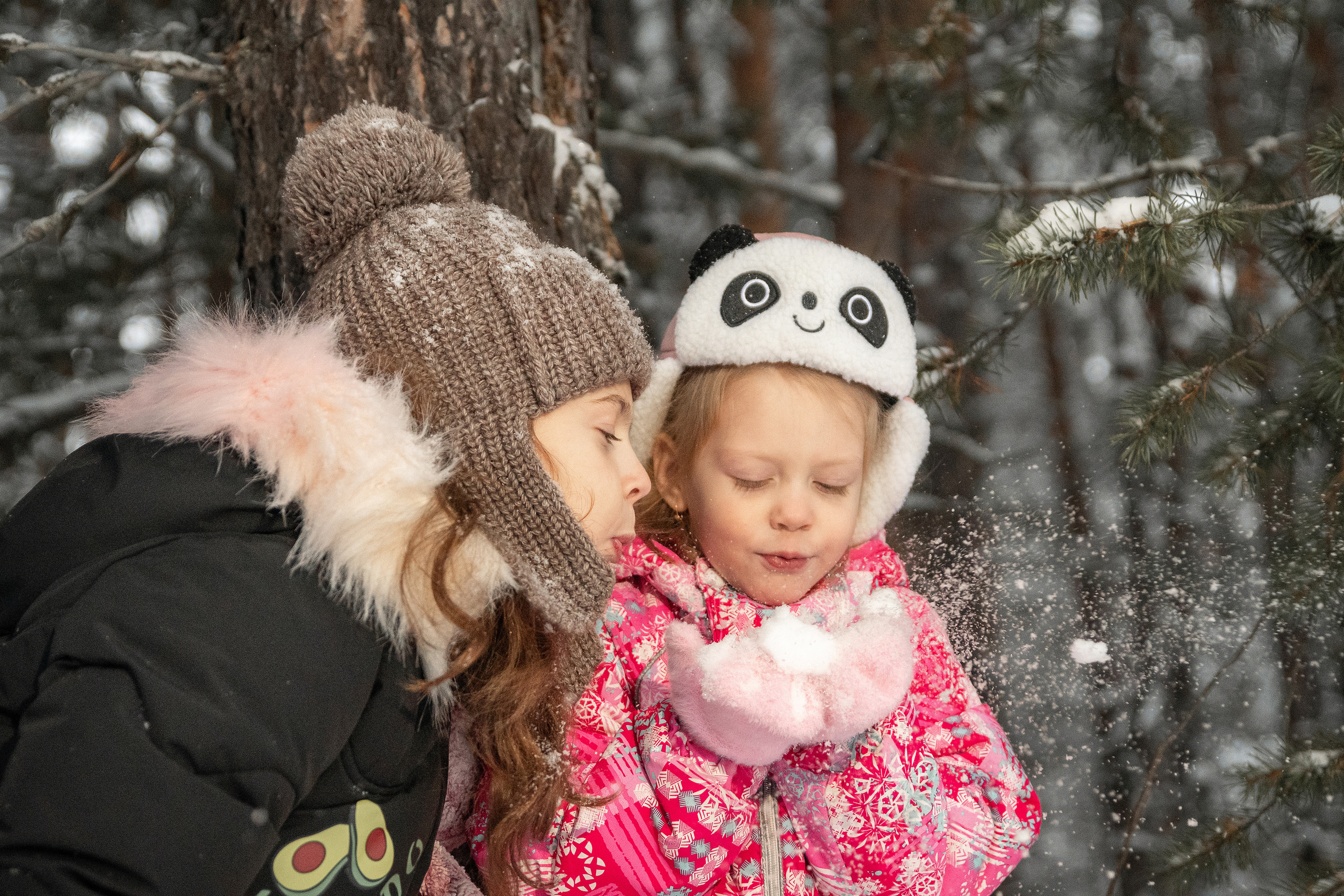 Яна с доченьками. Фотограф в с. Ижма Республика Коми Терентьев Сергей