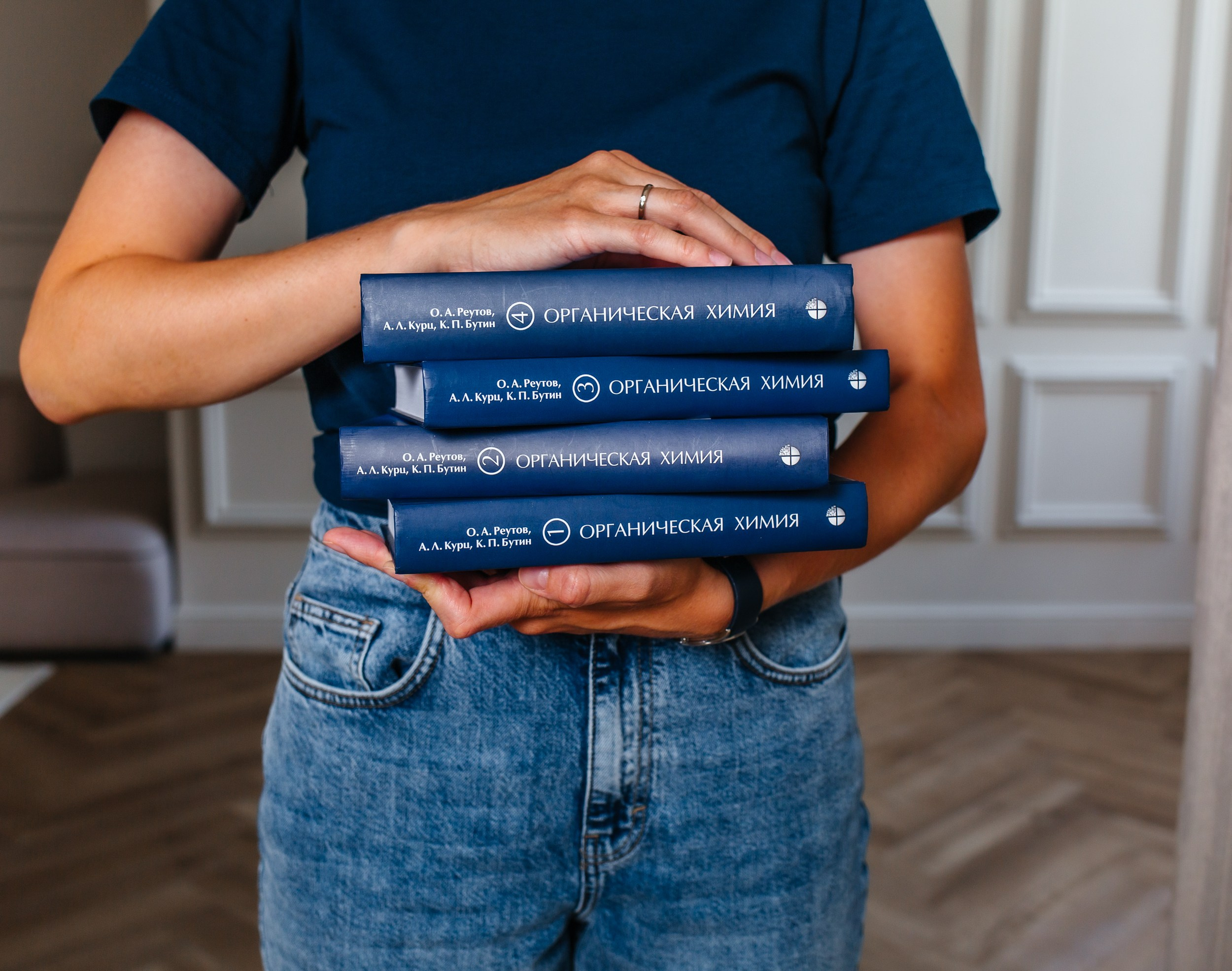 Деловая фотосессия в студии для контента. Фотограф Сочи Адлер. Солькаева Анастасия