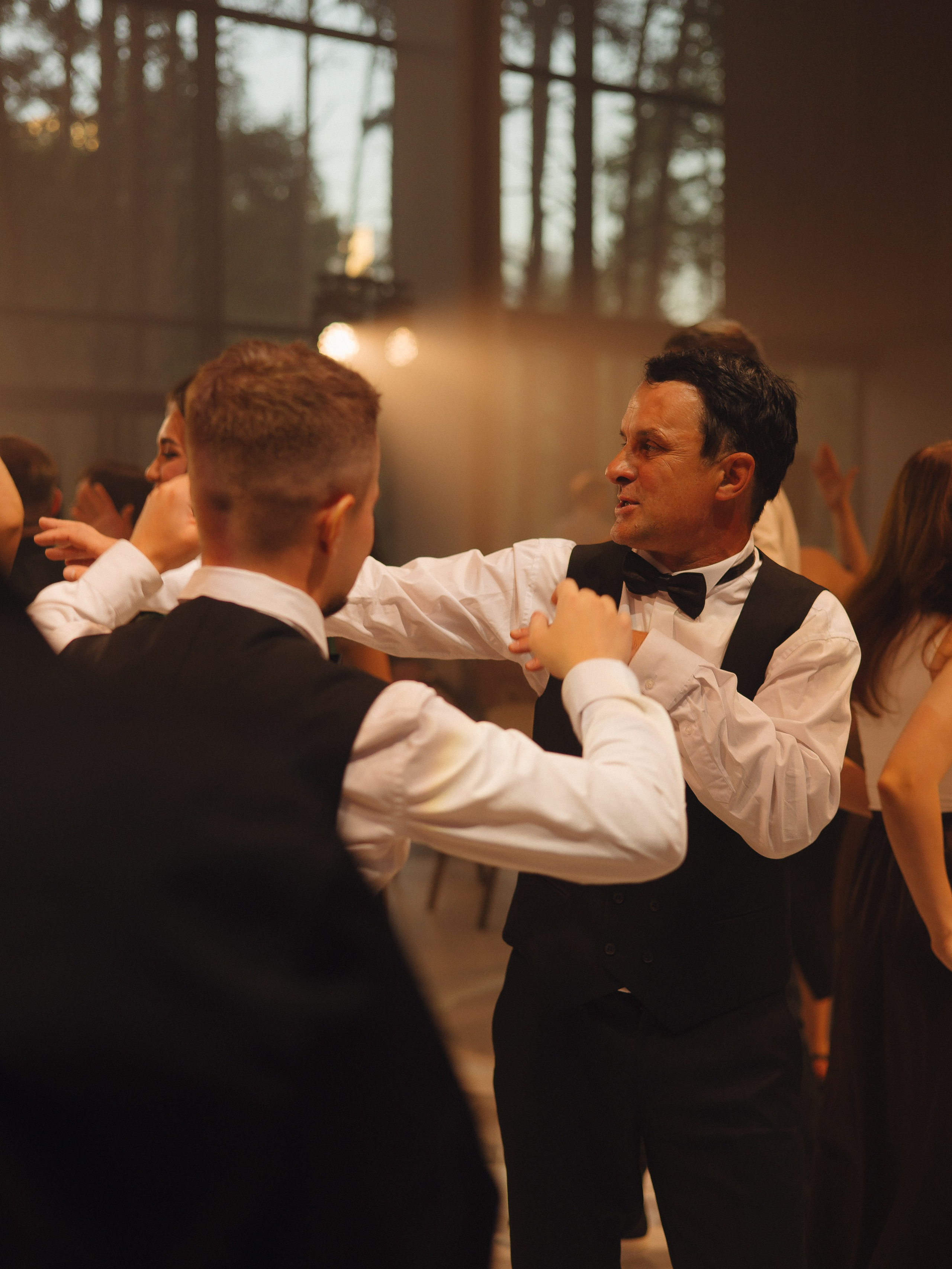 РОМАН И АНАСТАСИЯ, ПАРК СИТИ, MARY WHITE. Свадебный и индивидуальный фотограф в Челябинске Евгения Негодяева