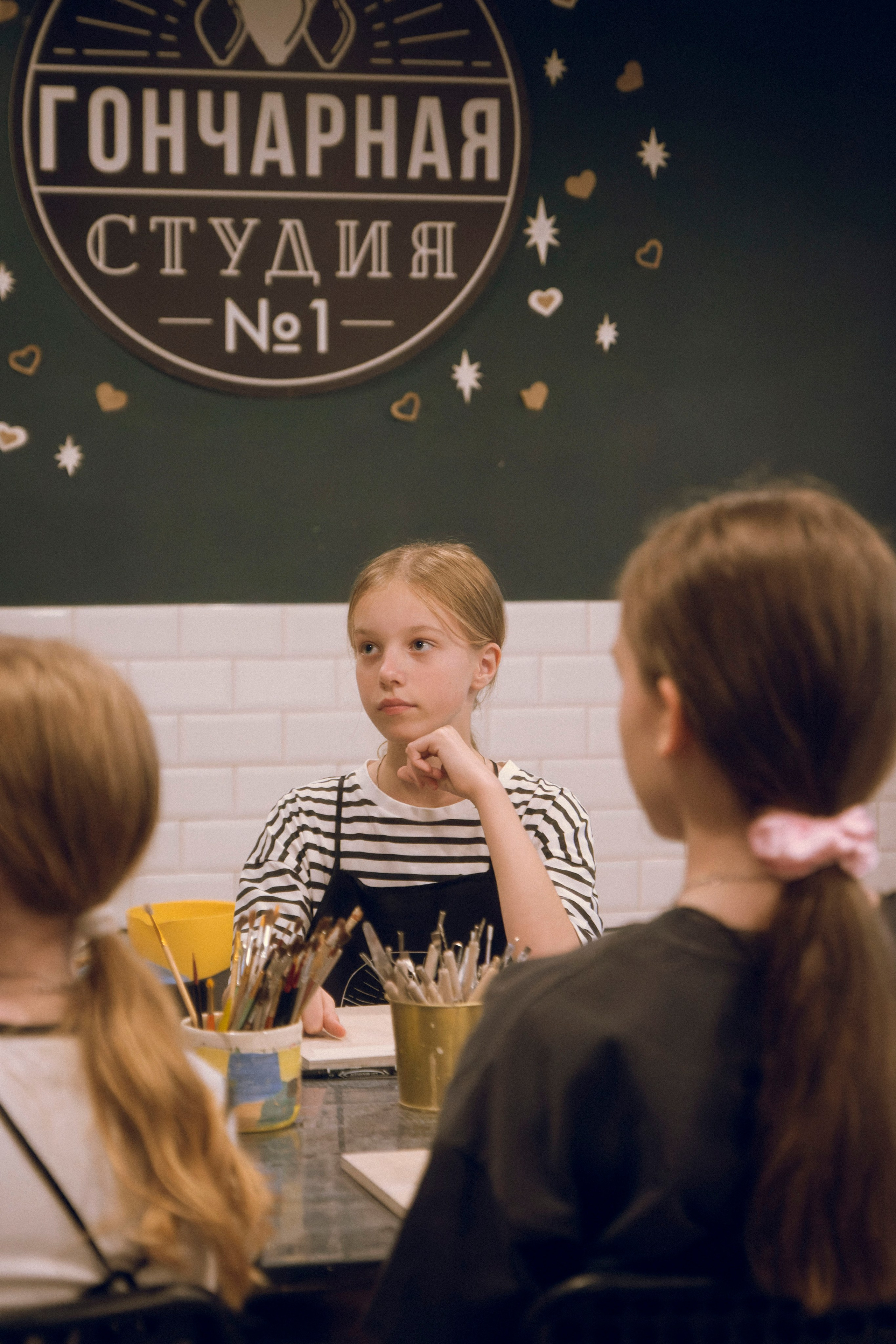 В гончарной мастерской. Плак или Квак