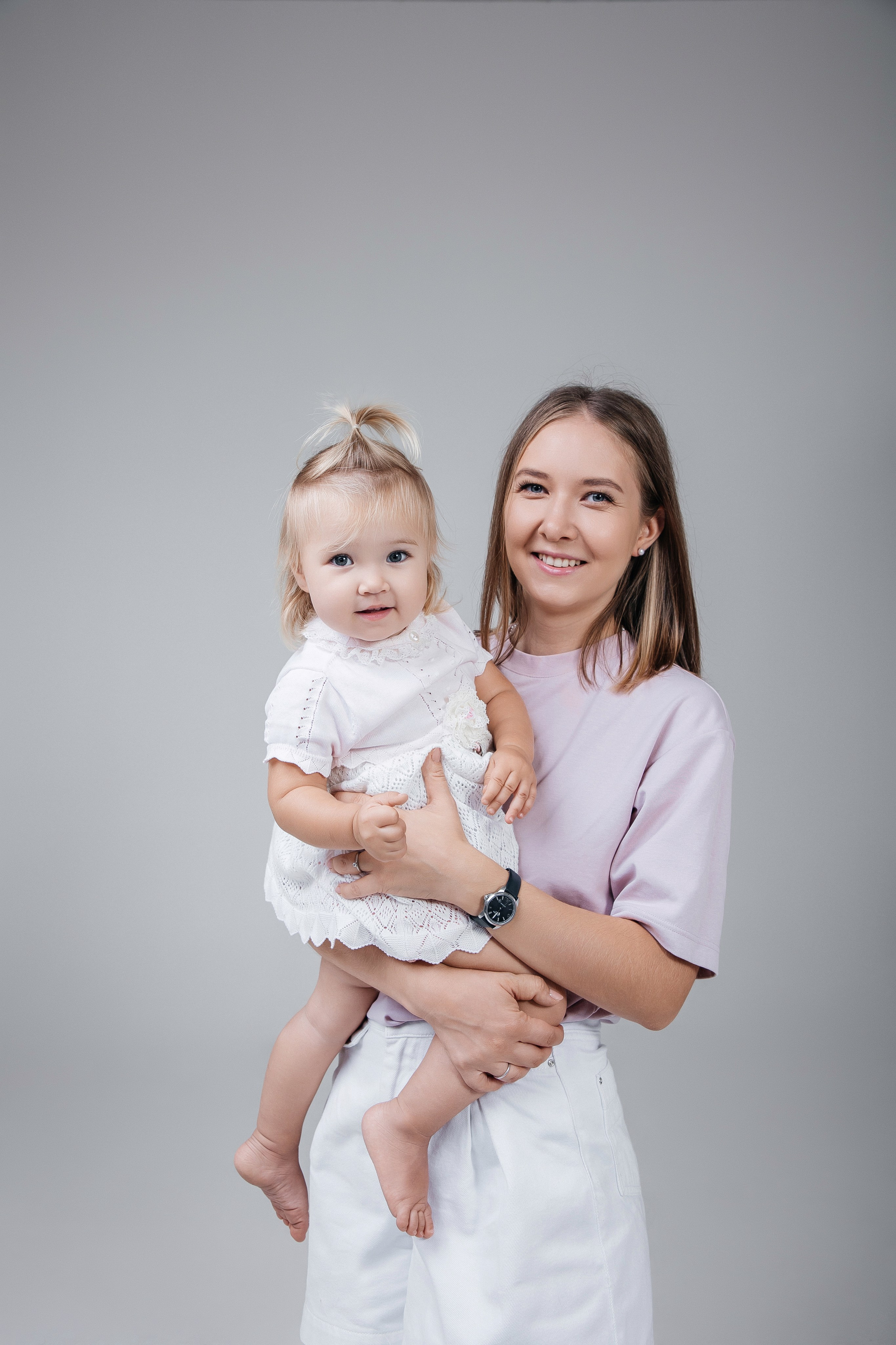 Настя и семья. Фотограф Денис Лесковский (Тюмень)