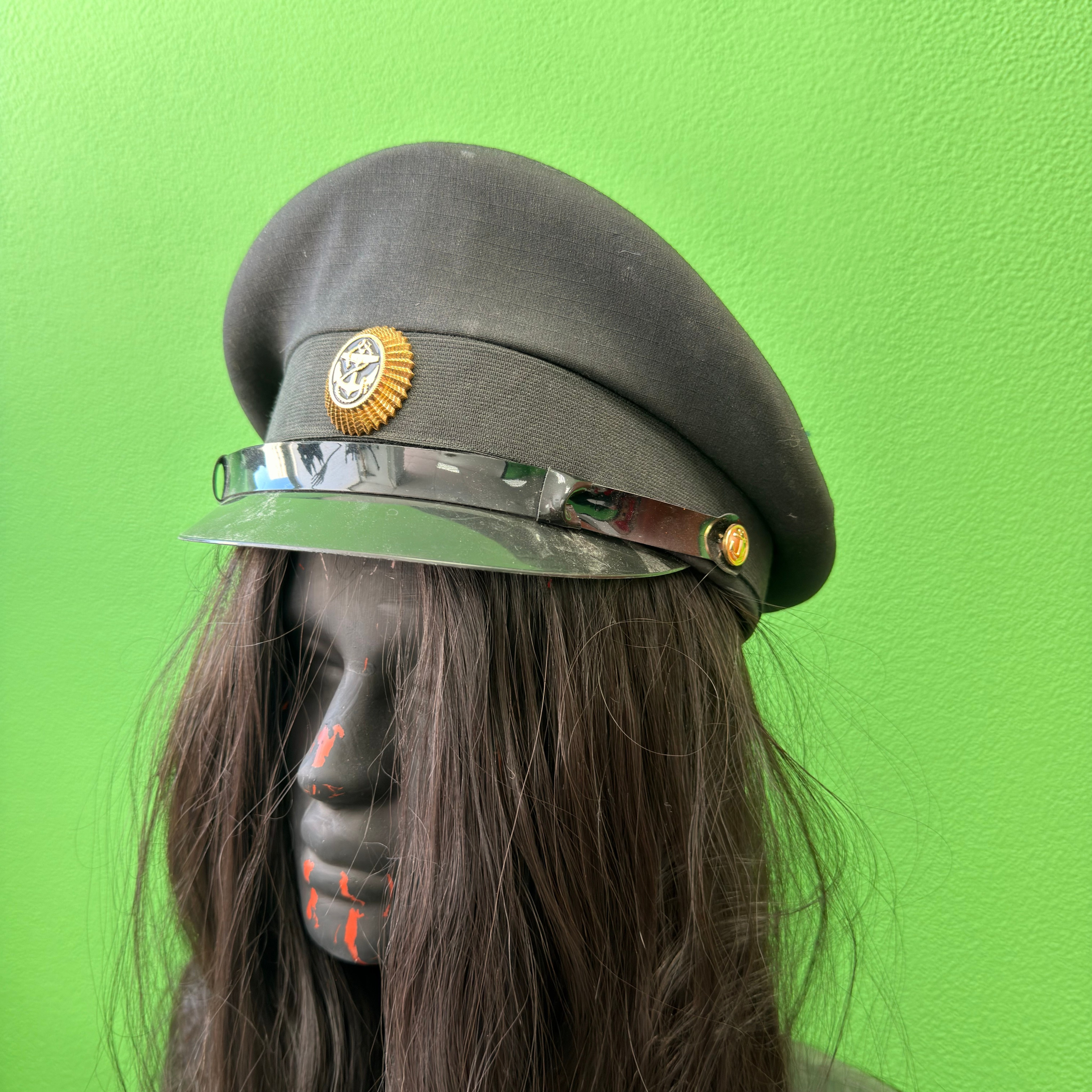 Головные уборы в аренду. Аренда костюмов, платьев и реквизита для фотосессий на Камчатке