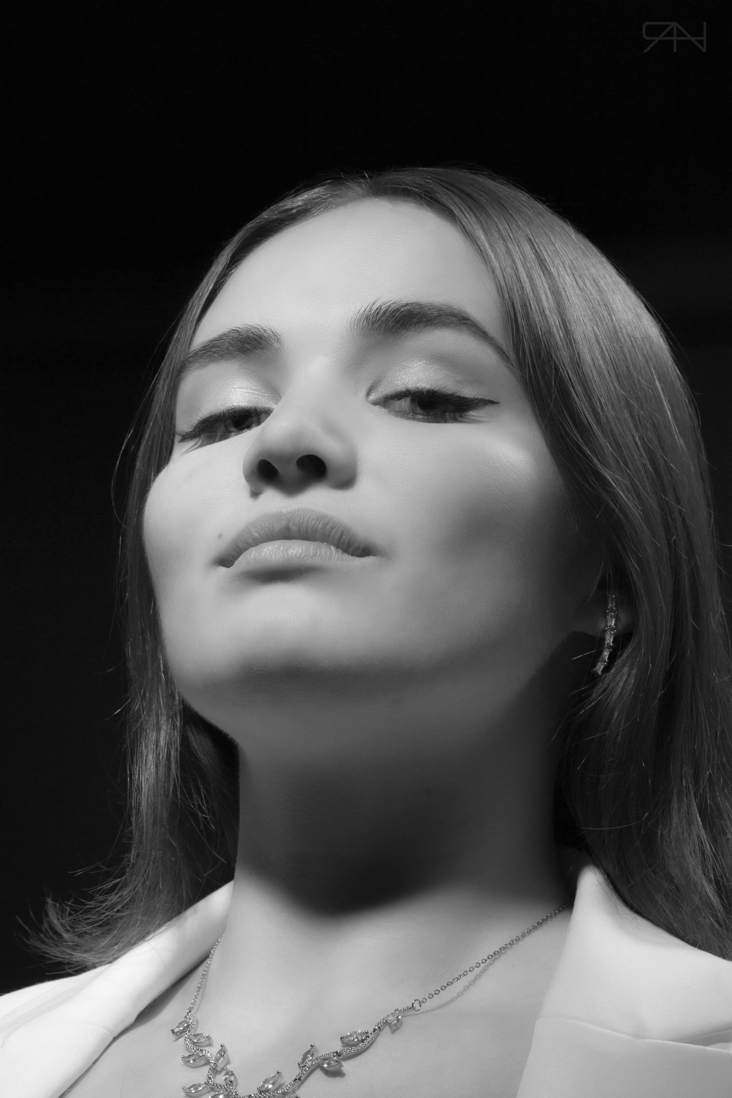 Модельная съемка. Портфолио Анны Ивашневой: Портретная фотография захватывающая эмоции