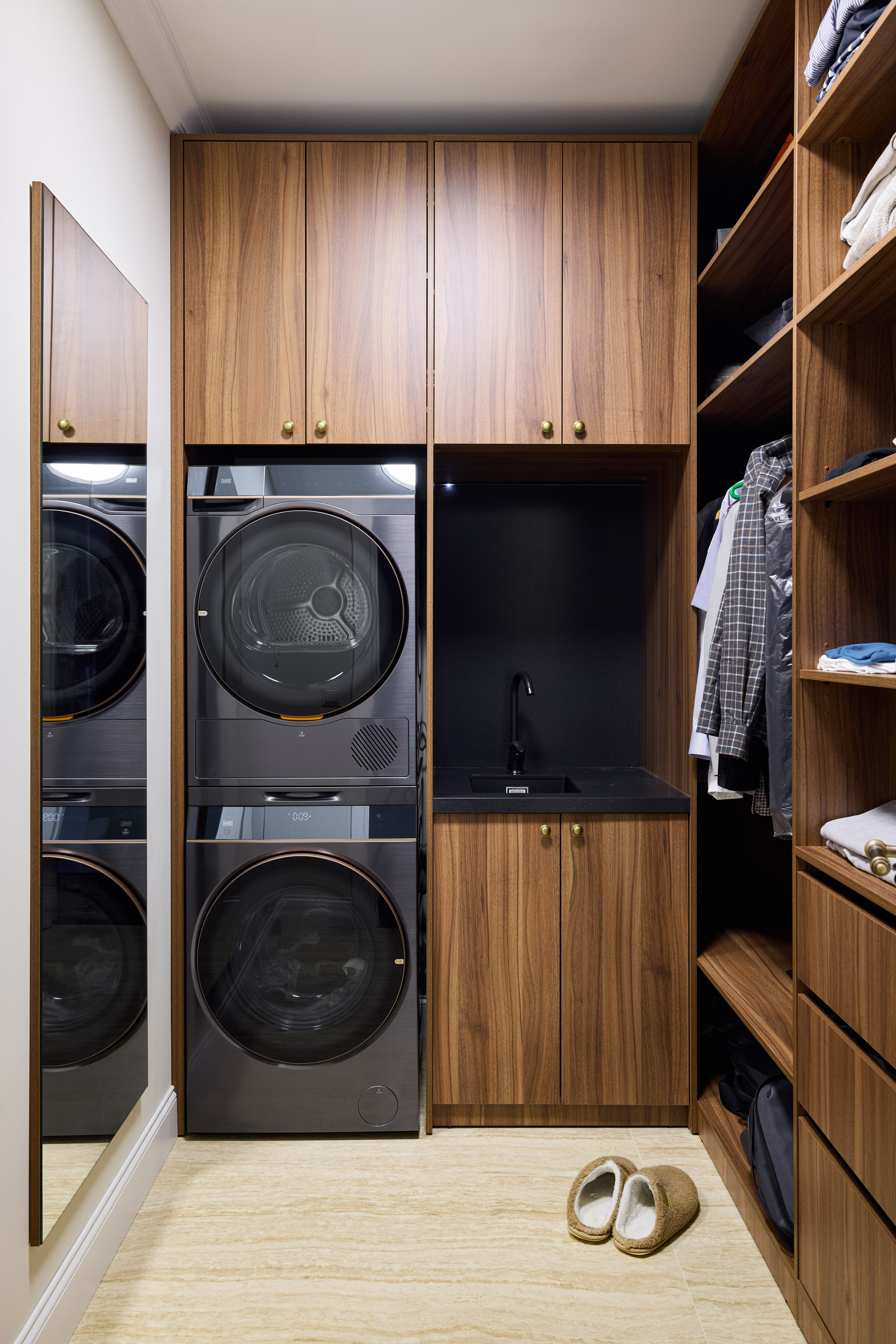 Московский 65, СПБ. Davvero