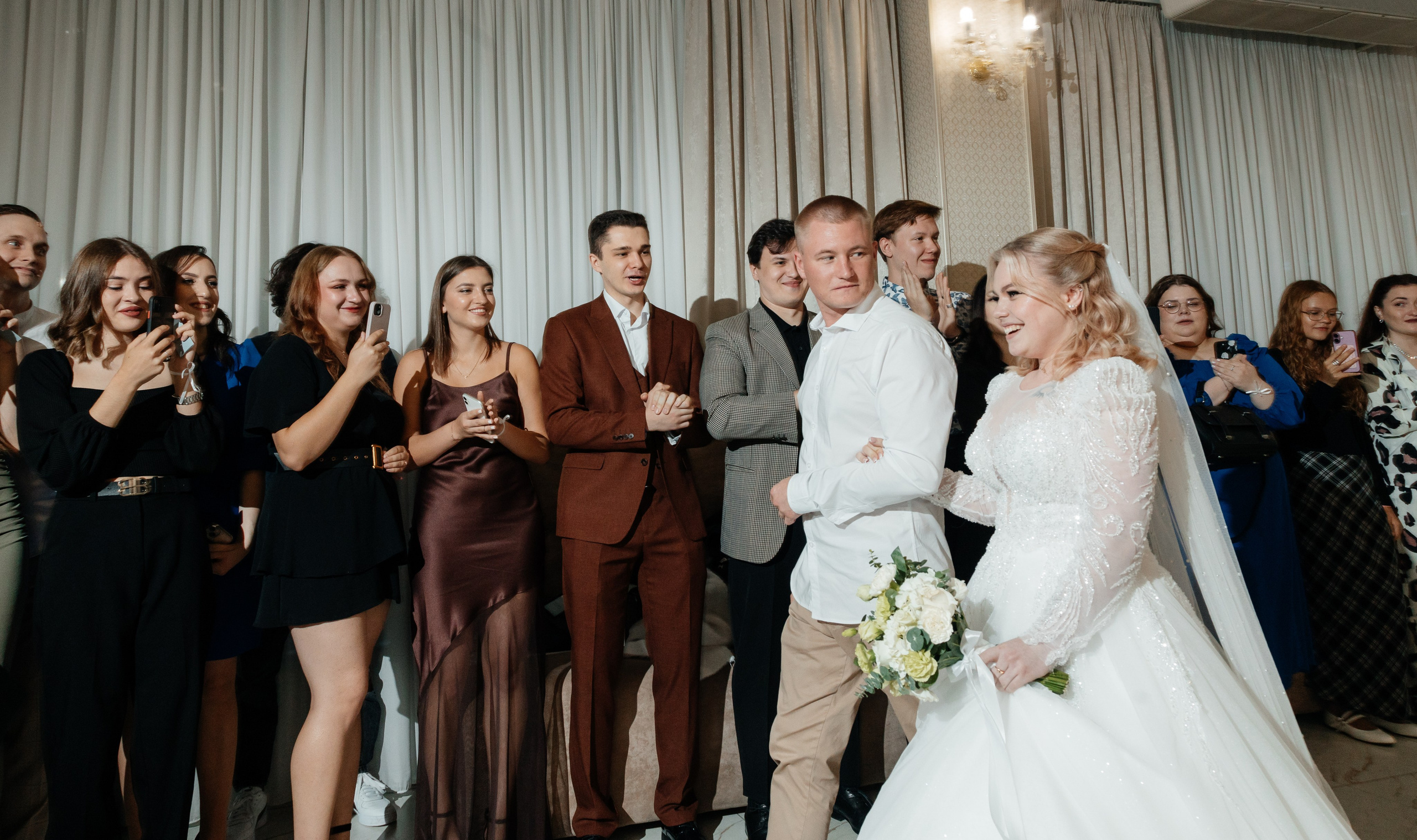 Никита и Валерия: свадебная история в каждом мгновении. Фотограф Семён Гнеушев