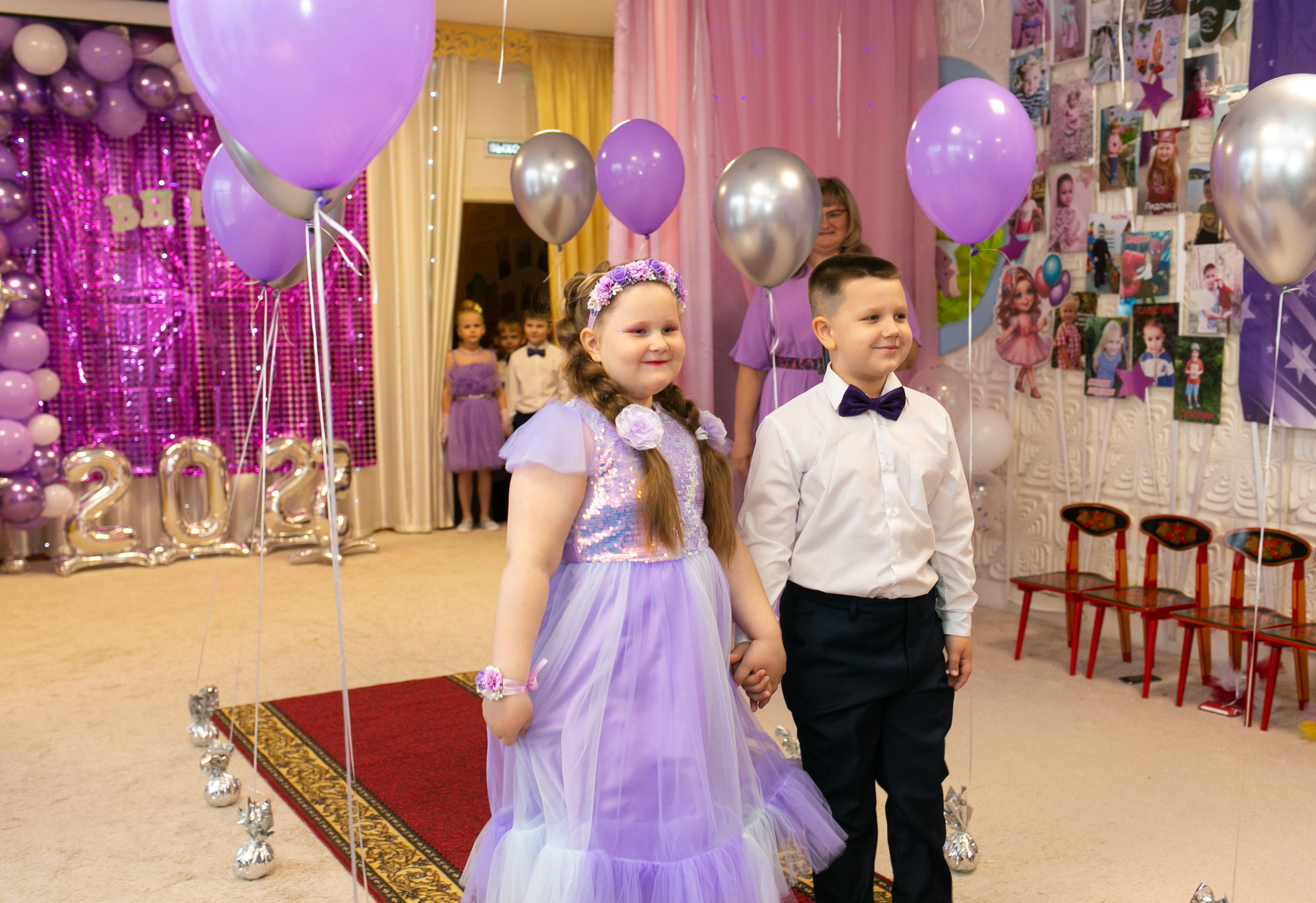 Выпускные и Утренники. Фотограф новорожденных и семейный фотограф НСО г. Бердск Марина Львова