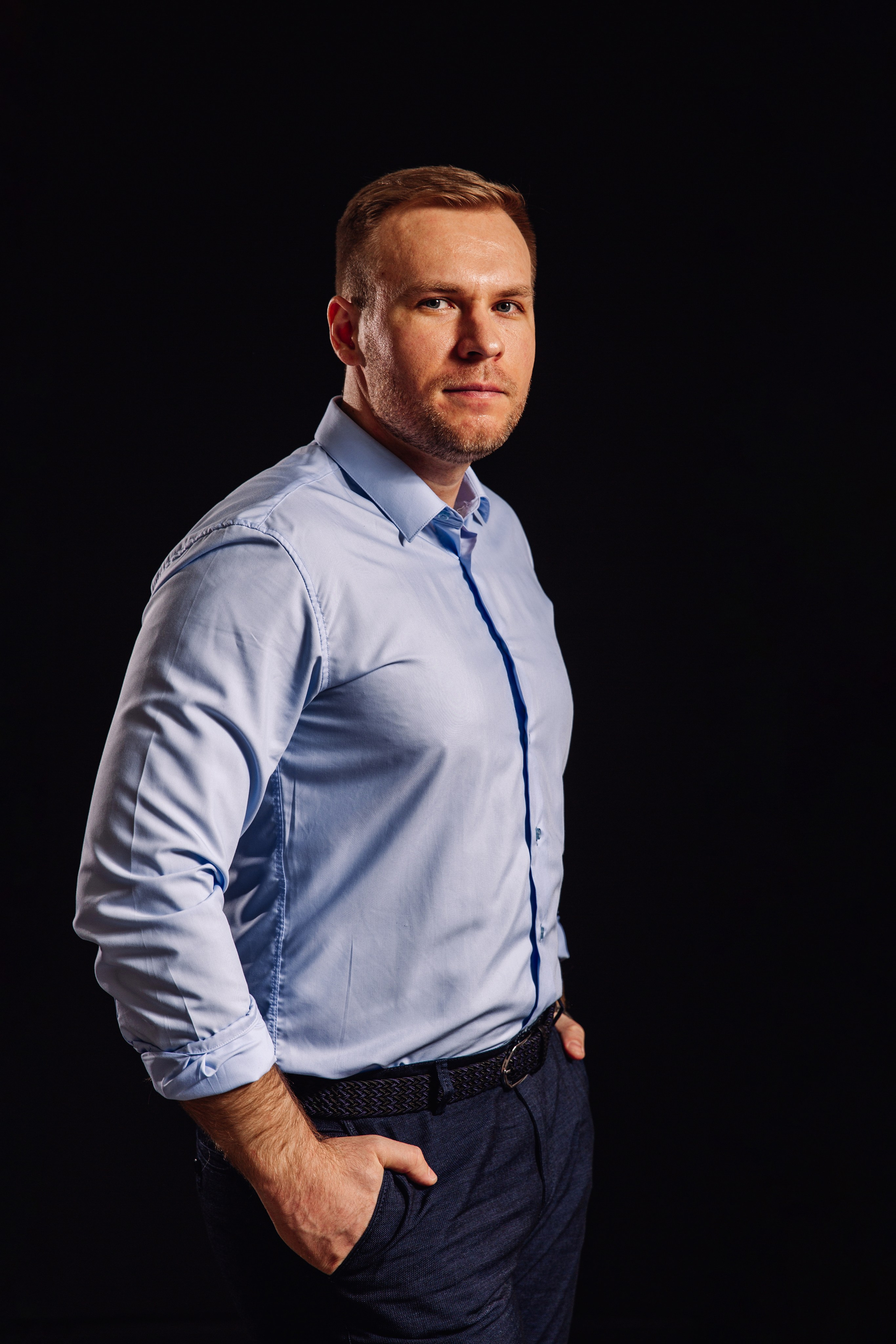 Бизнес портрет — Деловой контент. Марина Соколова. Контентный и семейный фотограф г. Красноярск