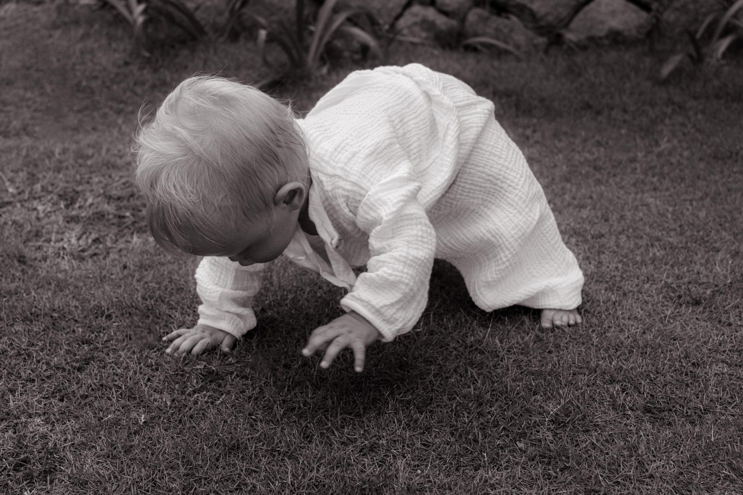 Mother and daughters. Portrait photographer Nha Trang | Julia Meshanina