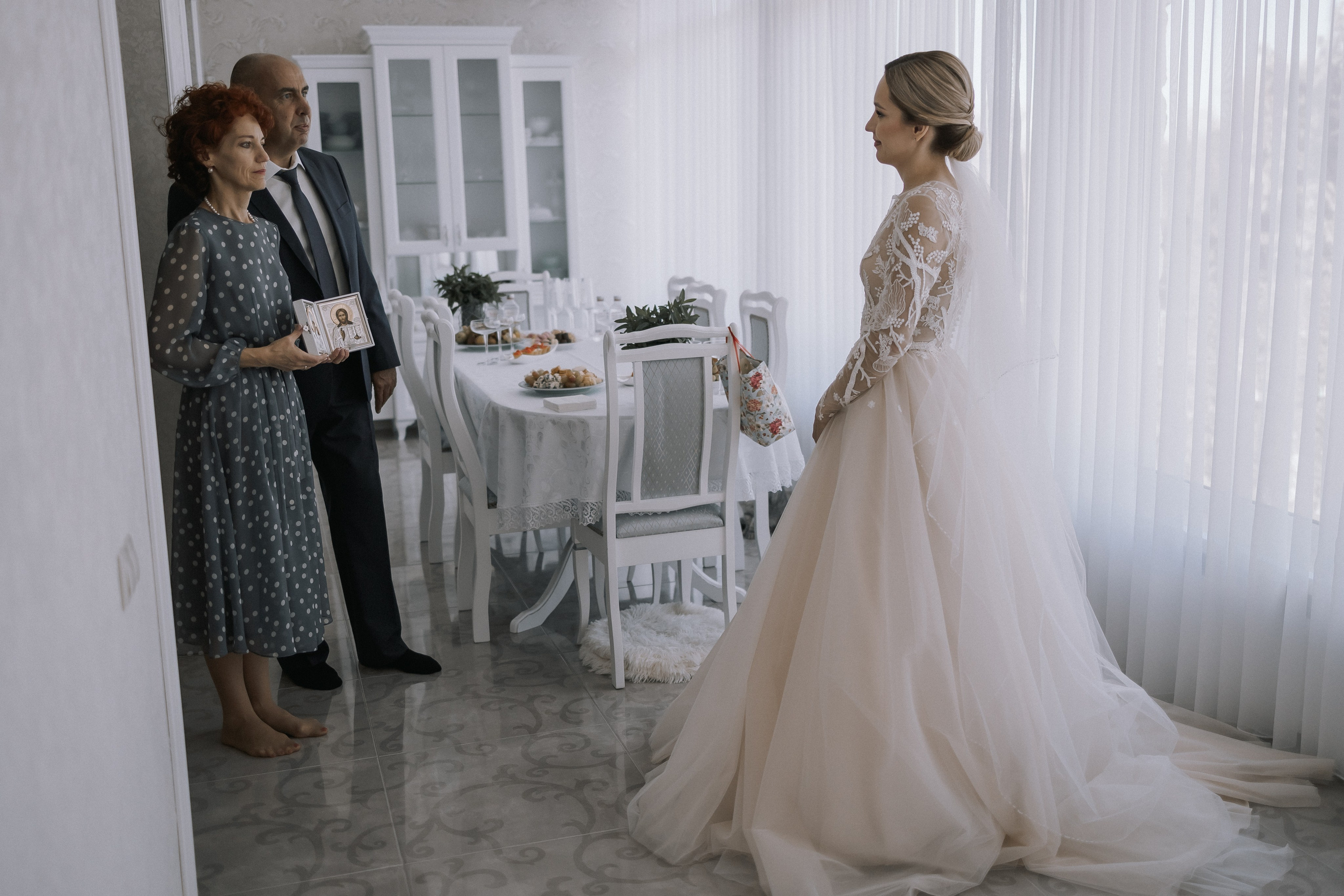 Свадебный день. Дарья и Джем. Свадебная фотография. Арина Рубах