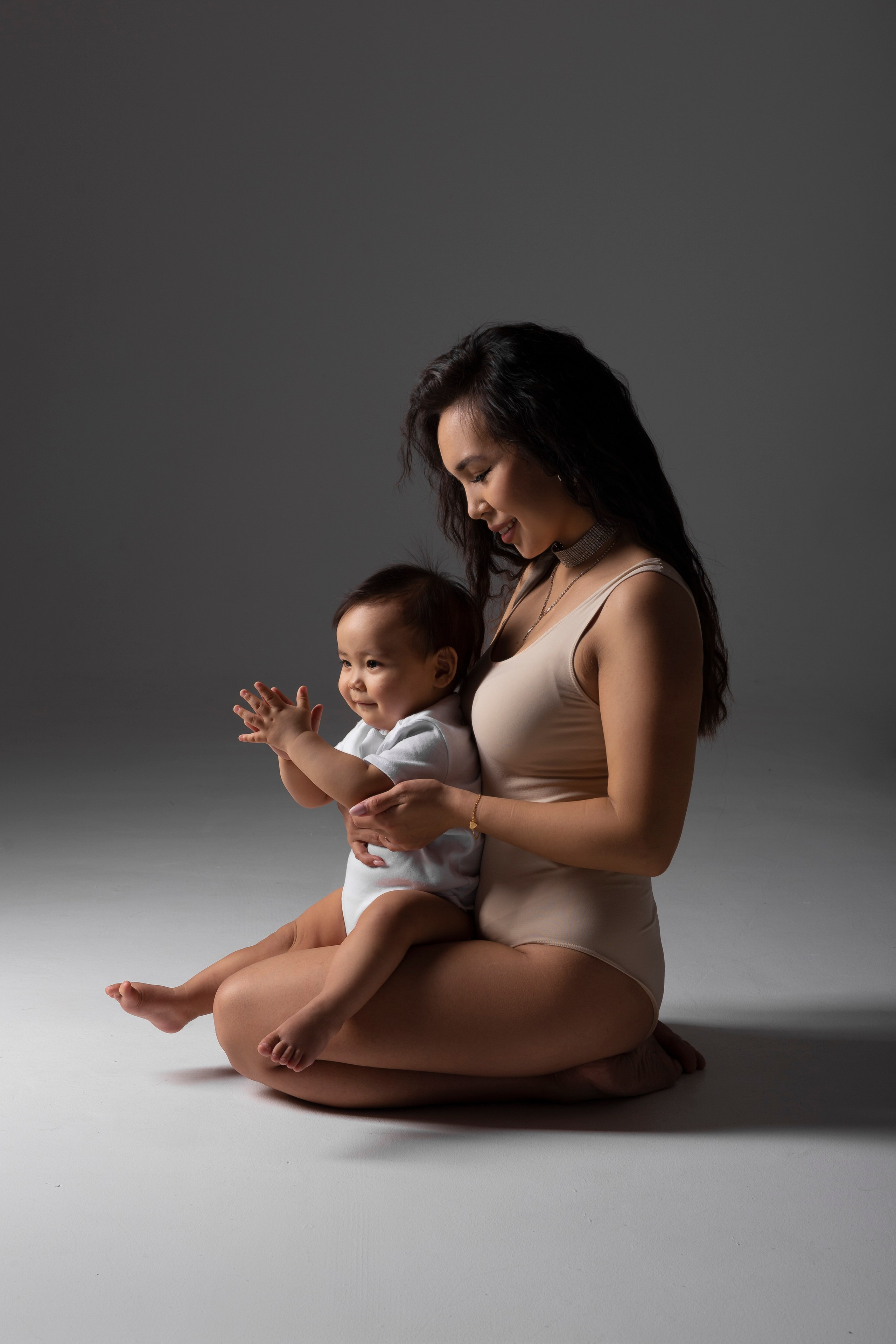 Мама + малыш. Фотограф беременности в Новосибирске Елена Загороднева