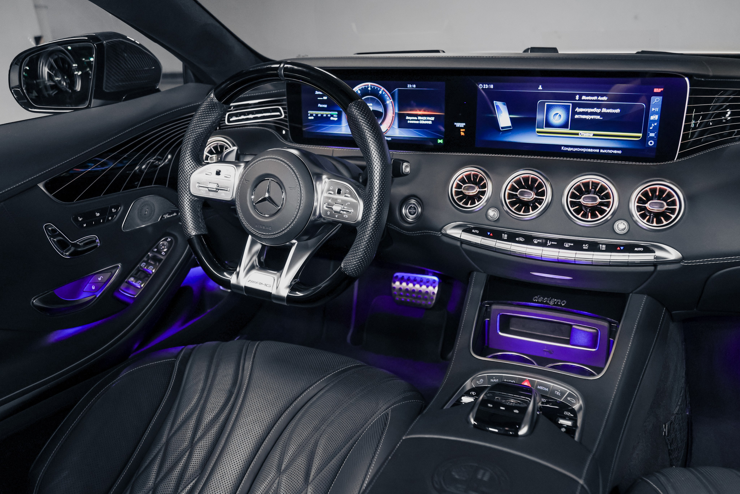 2020 MERCEDES BENZ S63 AMG WHITE ON BLACK $145,000 / 27,100 KM ODOMETER. Mixturecaptures