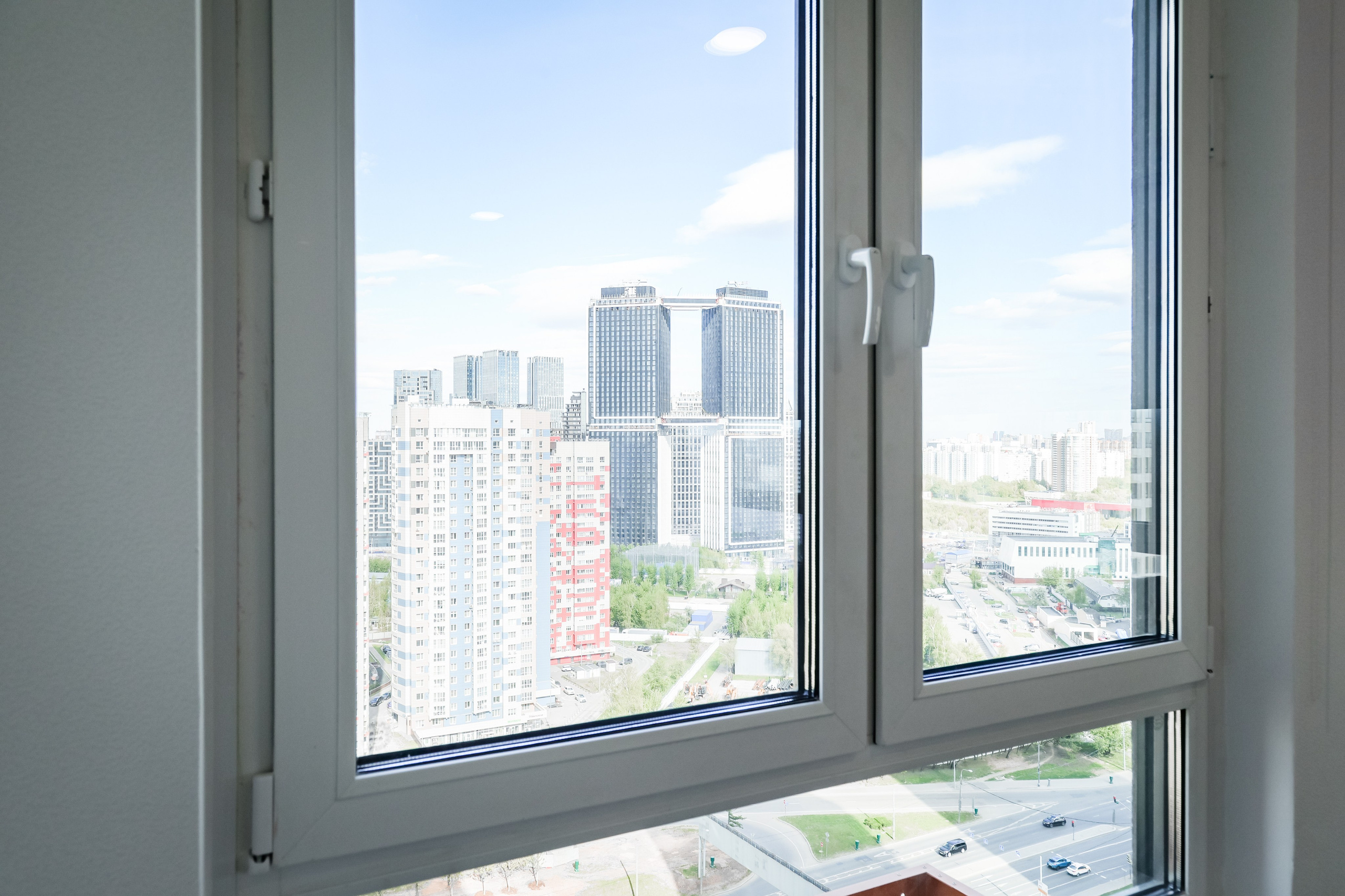 APARTMENT COMPLEX INTERIOR. Mixturecaptures