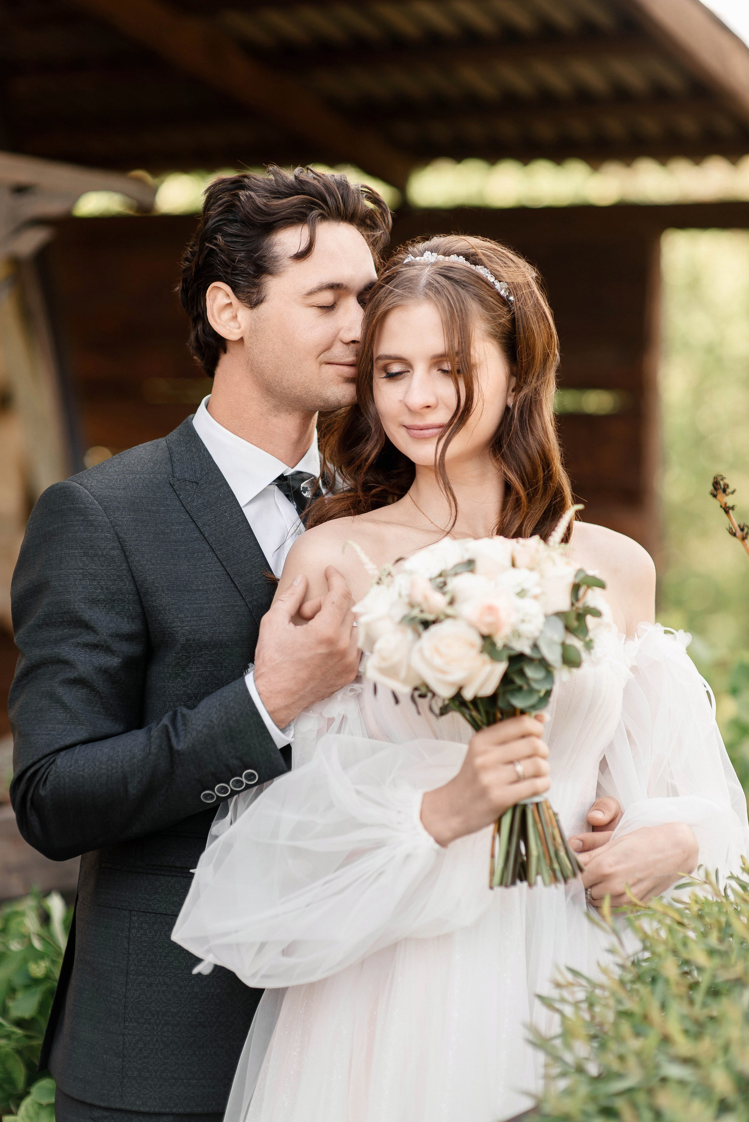 Михаил и Эмилия. Свадебный фотограф Курск Артем Духтанов