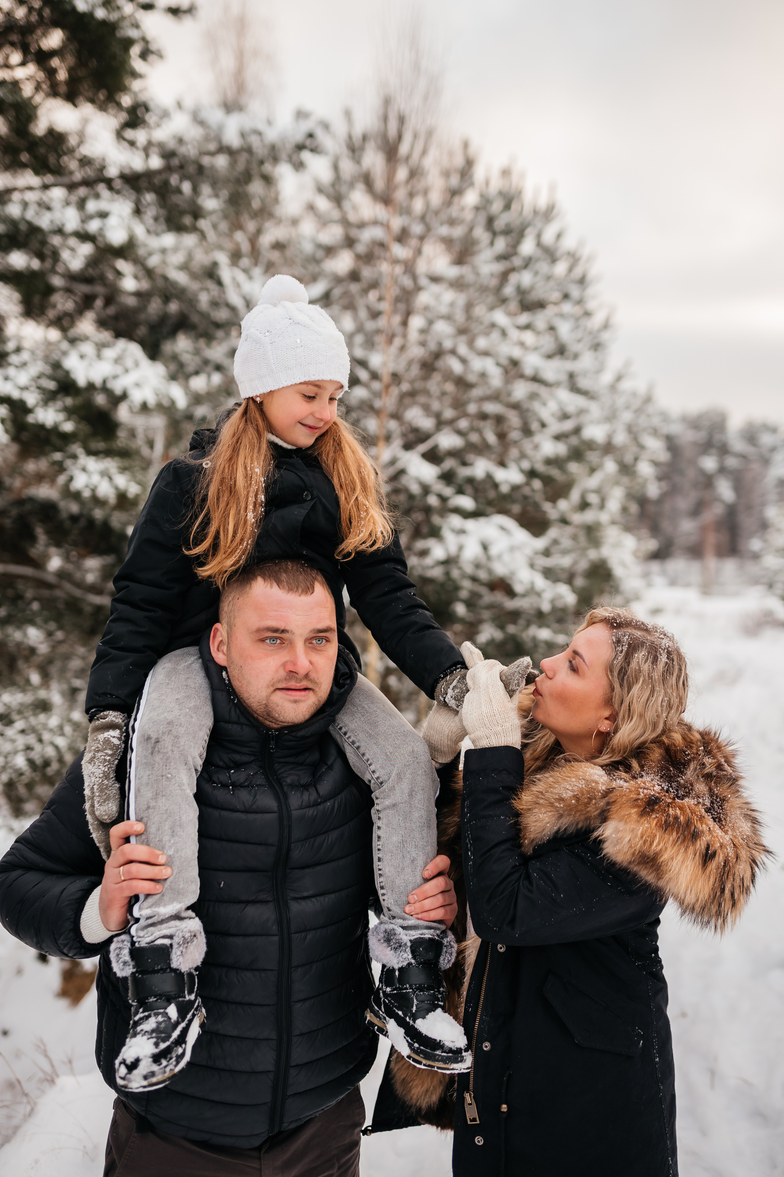 Семья Цуркан, декабрь 2022 г. Главная