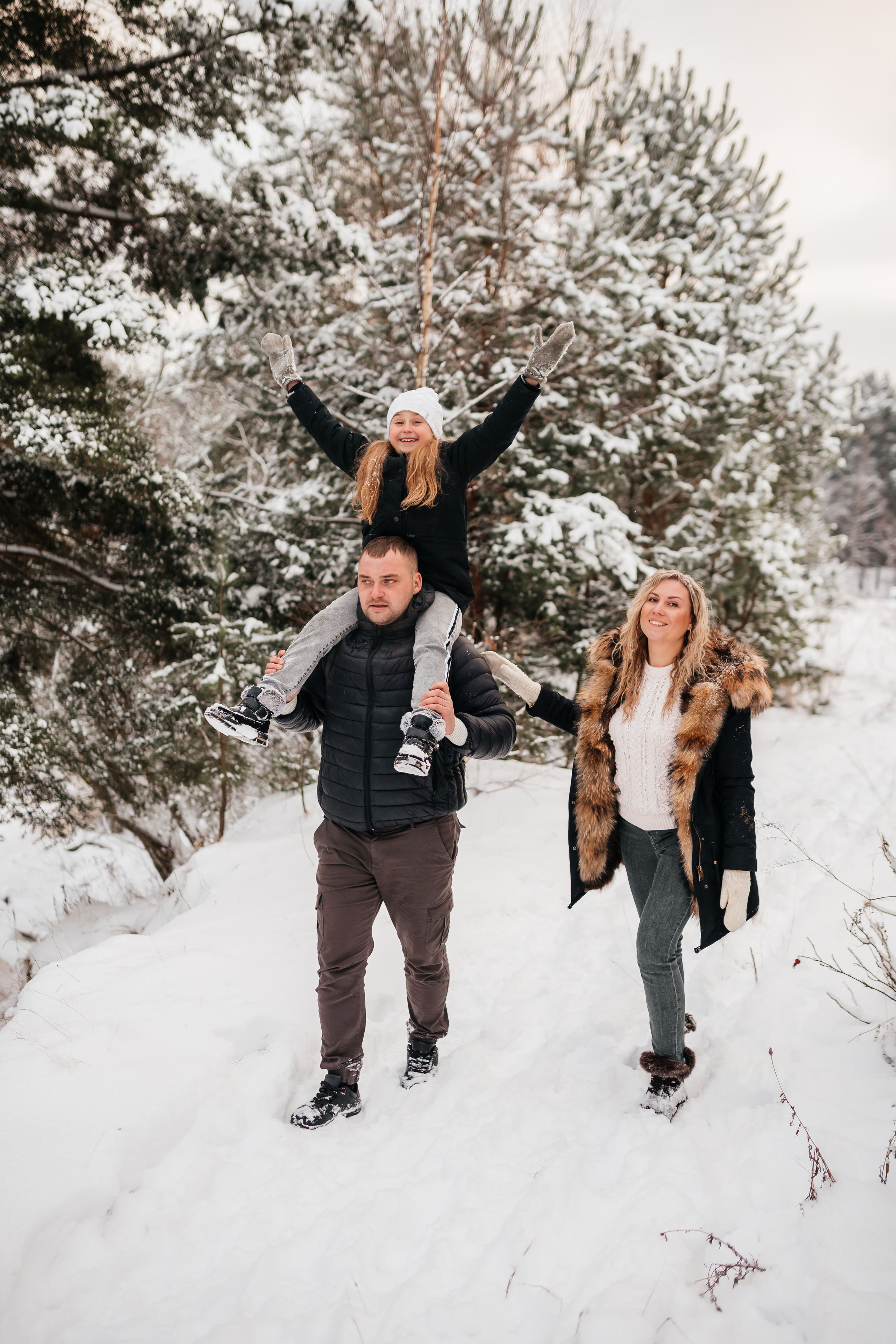 Семья Цуркан, декабрь 2022 г. Главная