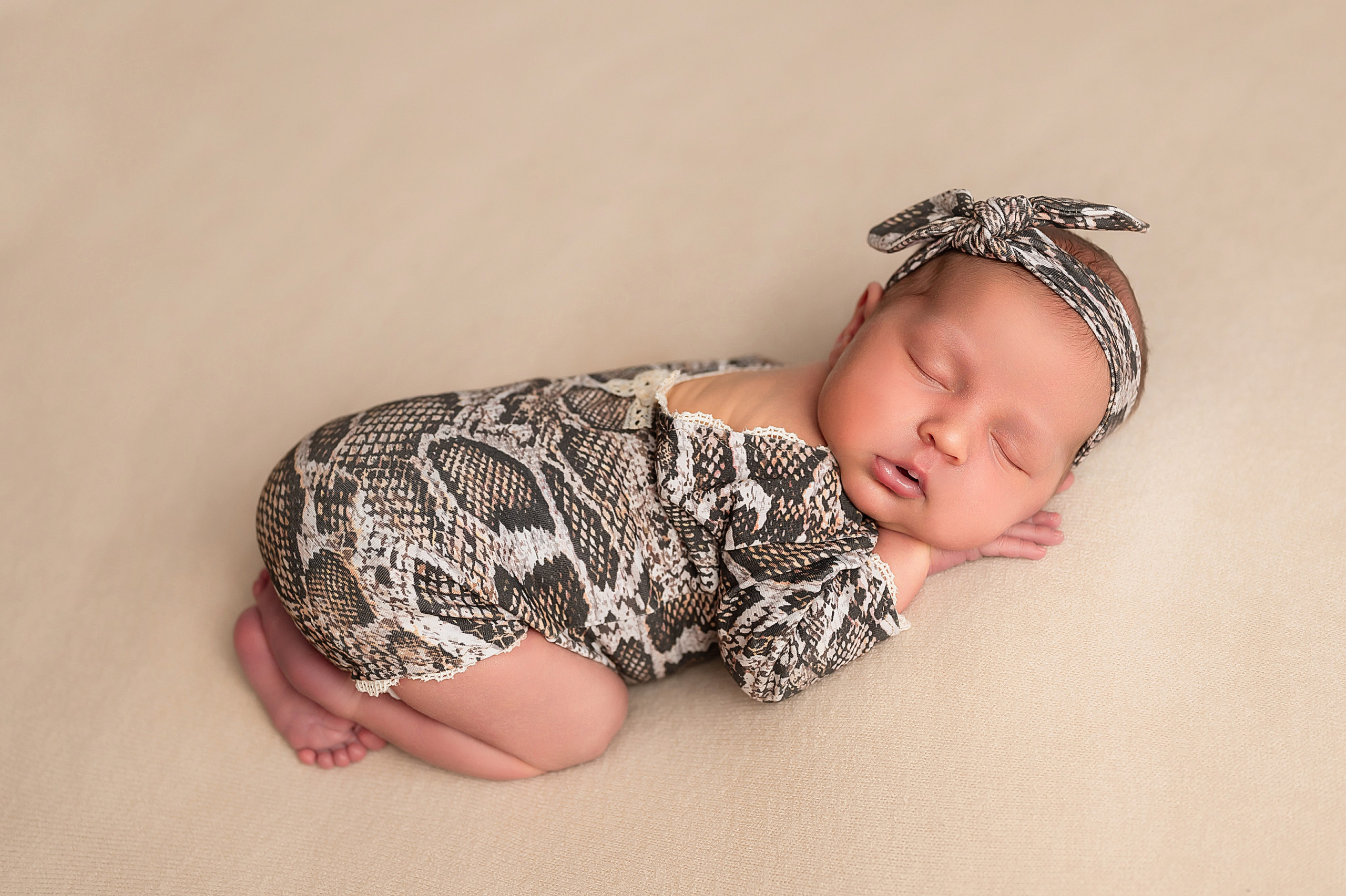 Ксюшенька. Детский и семейный фотограф в Красноярске. Фотосессии новорожденных малышей до 1 месяца