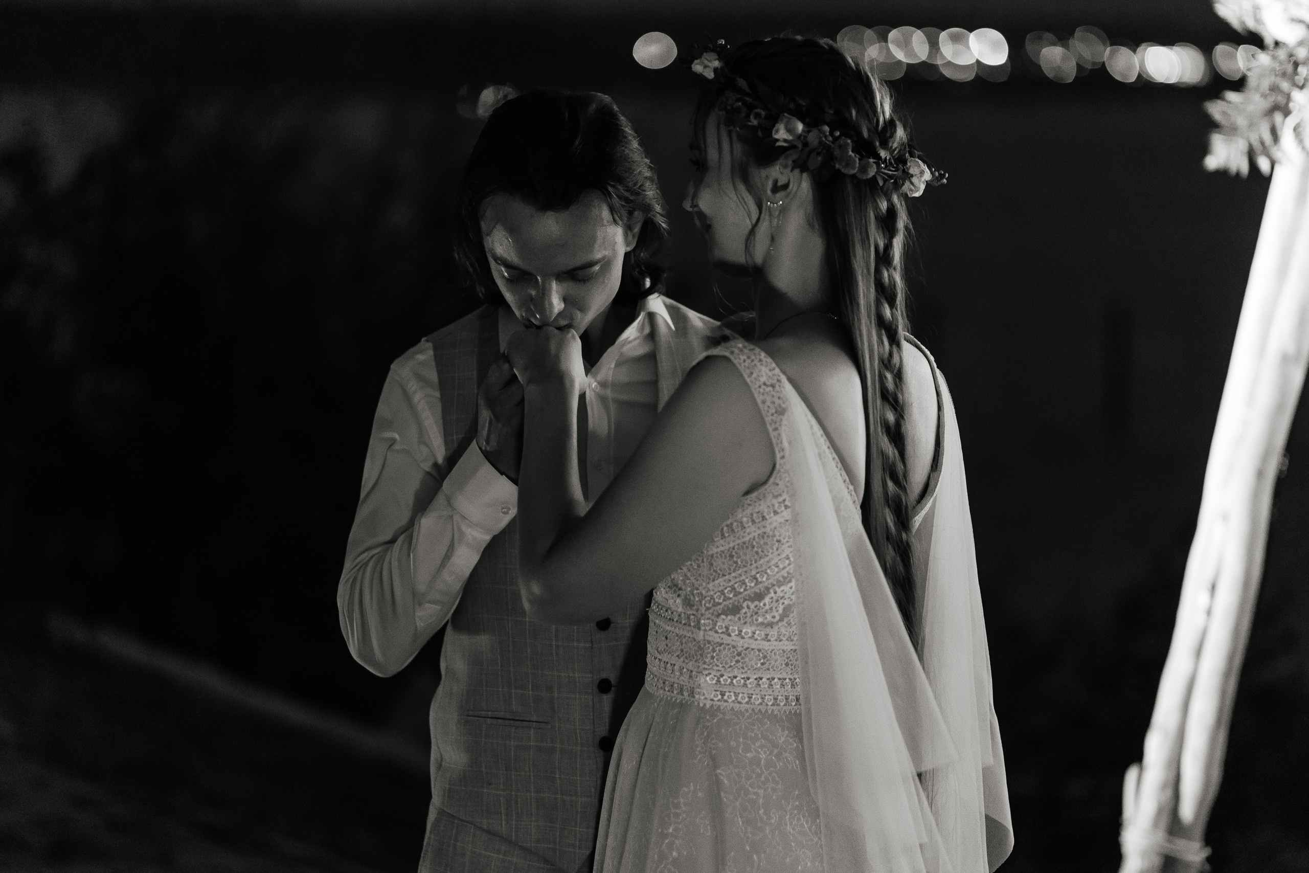 Камерная свадьба. Свадебный  фотограф Новосибирск