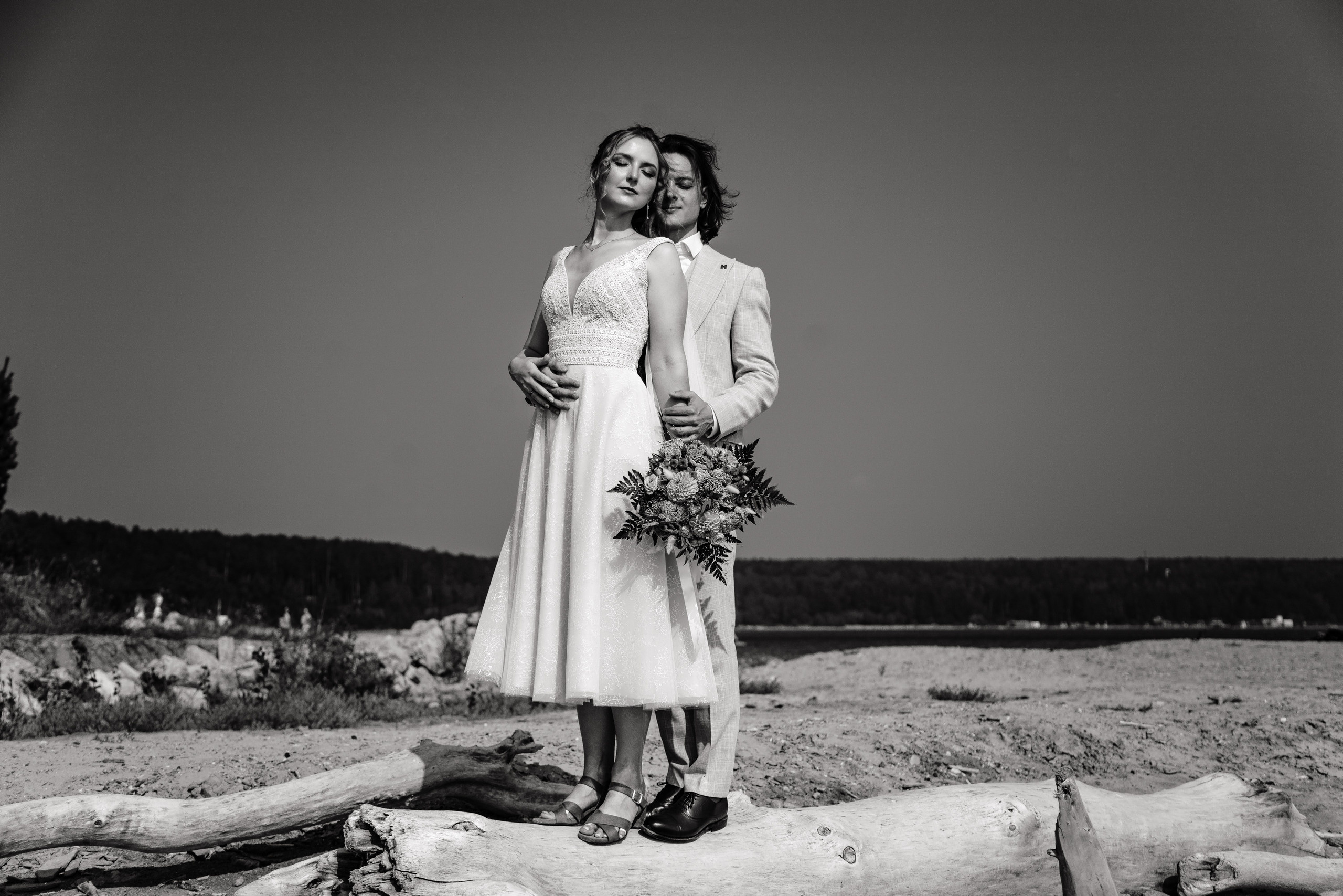 Камерная свадьба. Свадебный  фотограф Новосибирск