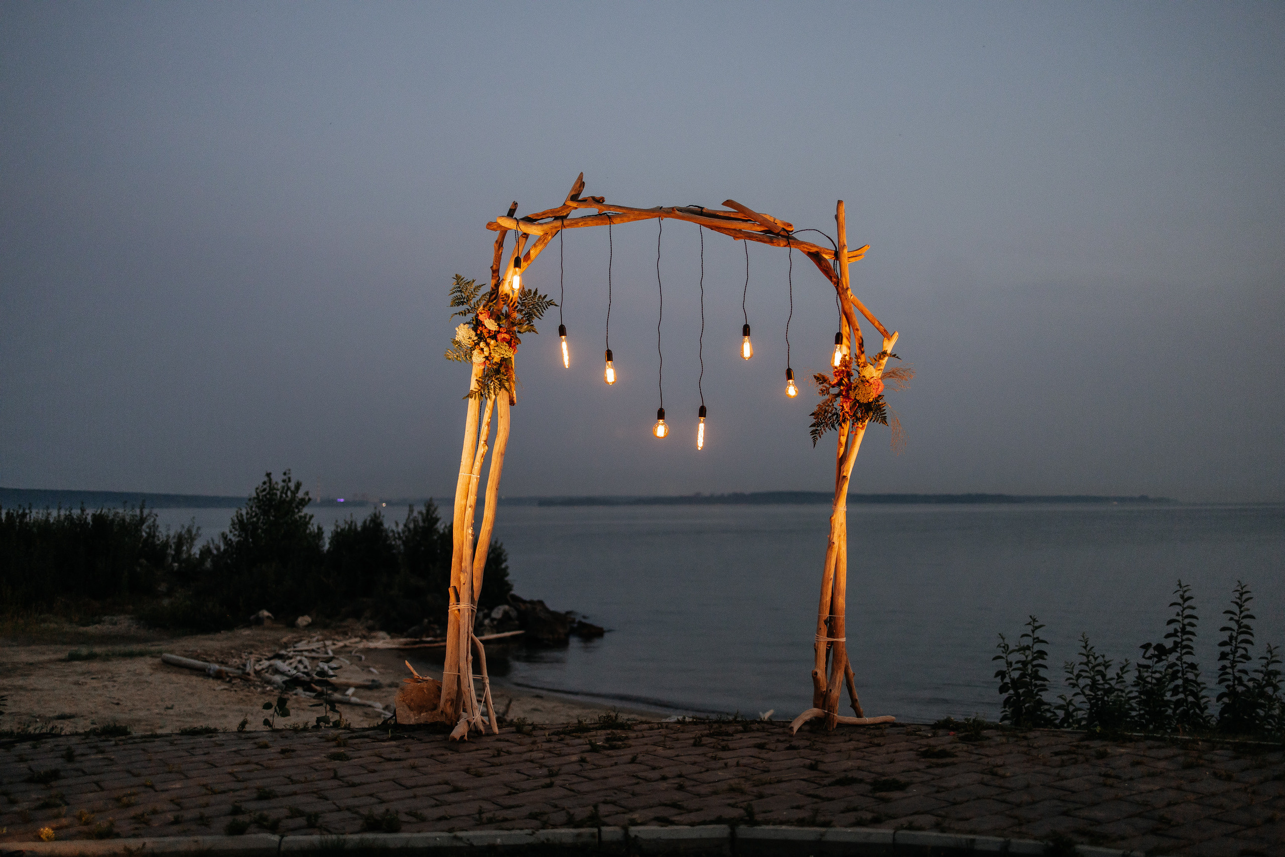 Камерная свадьба. Свадебный  фотограф Новосибирск