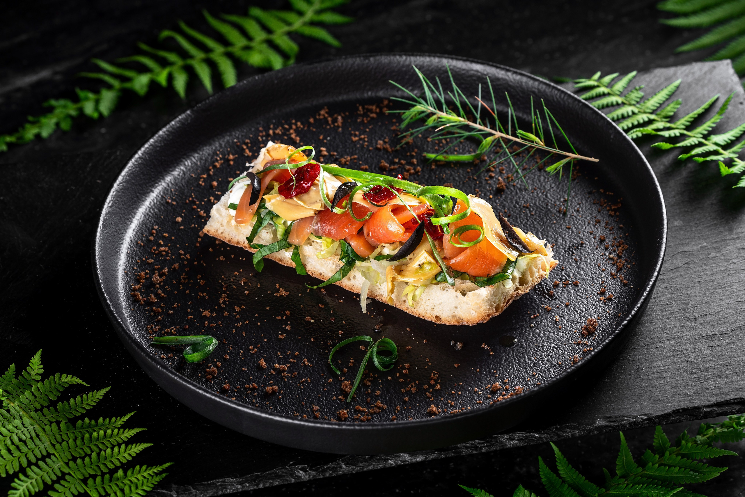 Ресторан в лесу Сочи. Фотограф Сочи