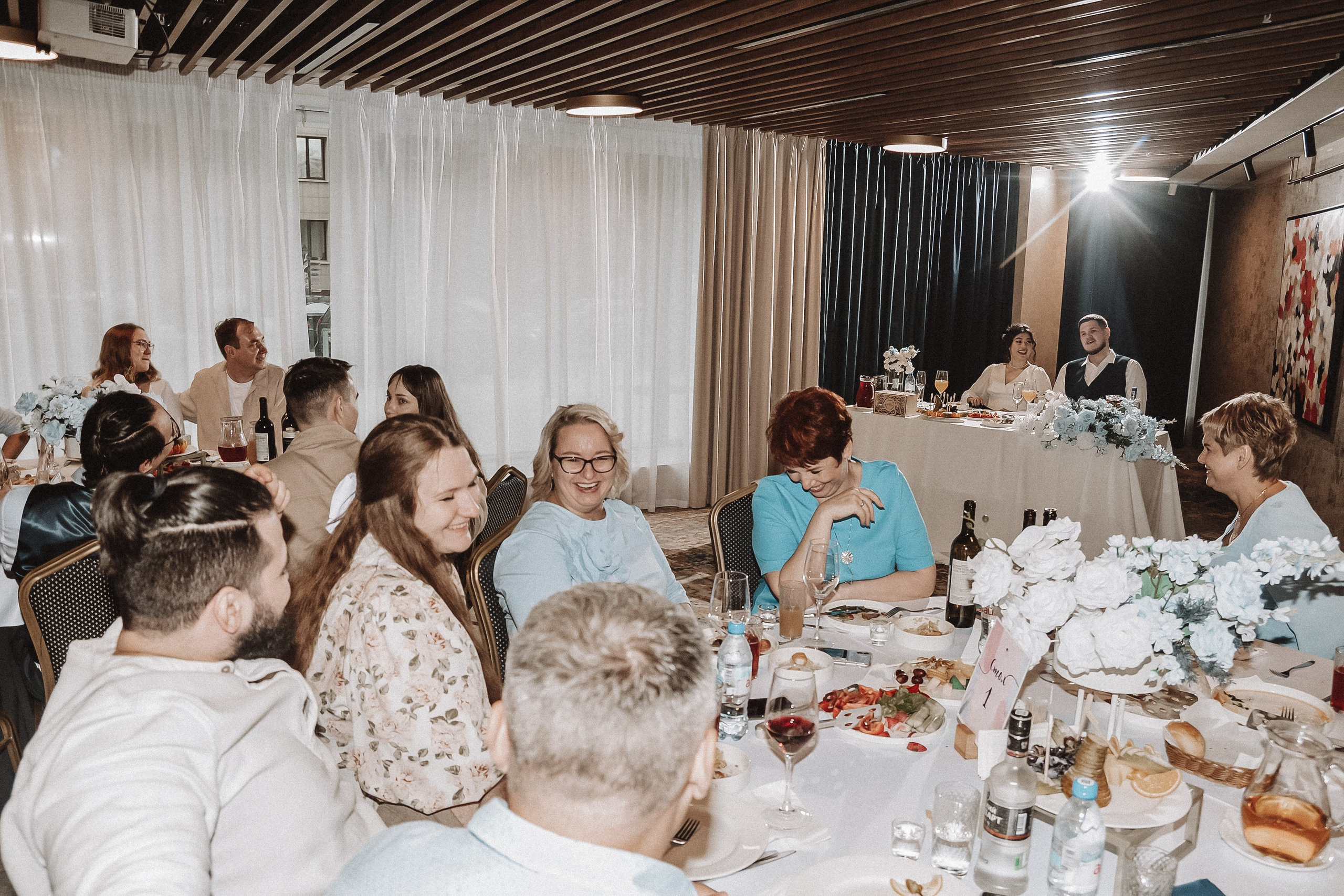 Свадебный фотограф в DoubleTree by Hilton, Новосибирск | Яна Иванова. Семейный и свадебный фотограф в Новосибирске Иванова Яна